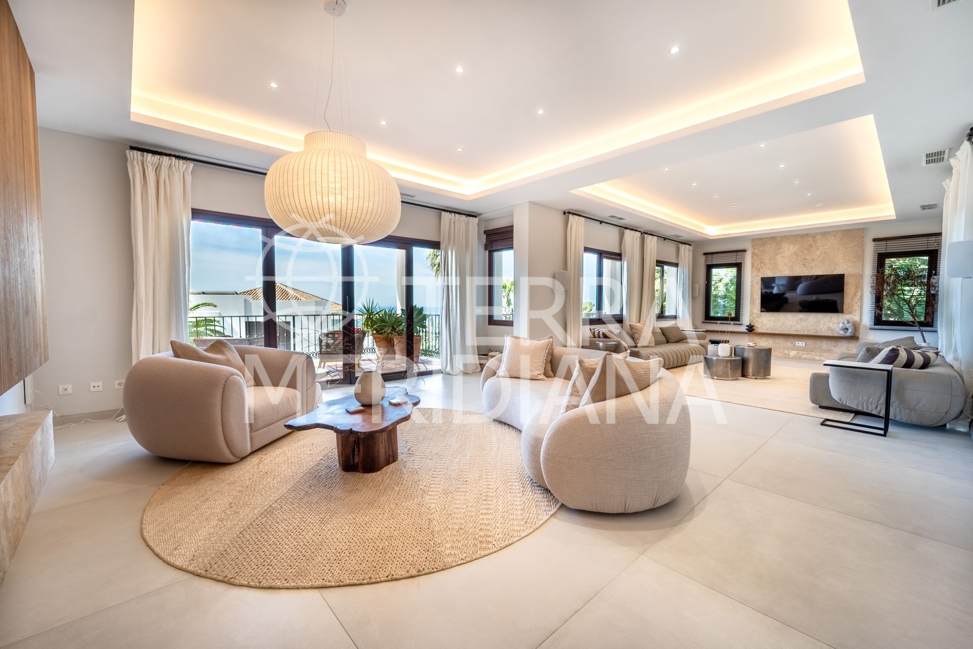 Villa in El Rosario, Marbella