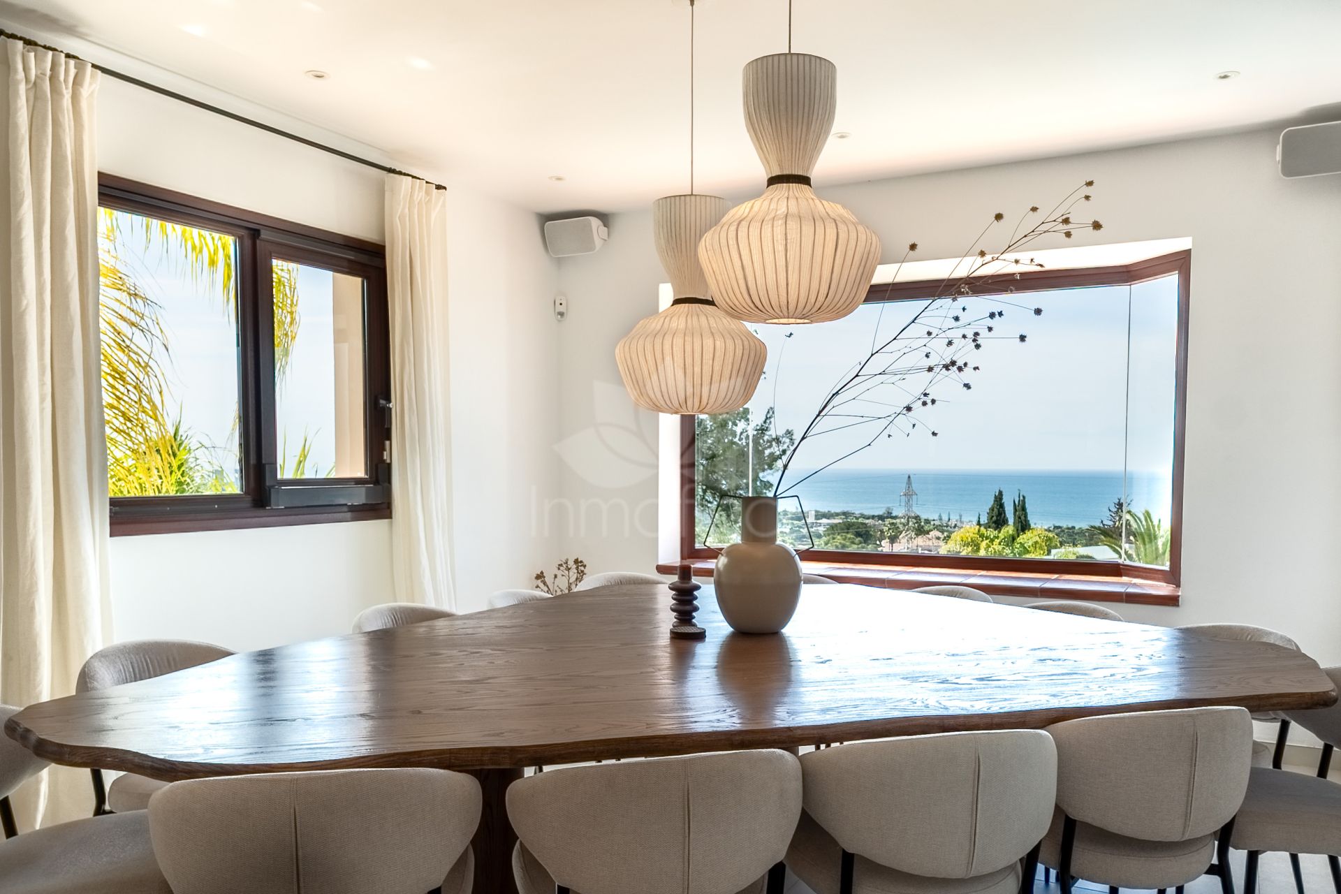 Villa en El Rosario, Marbella