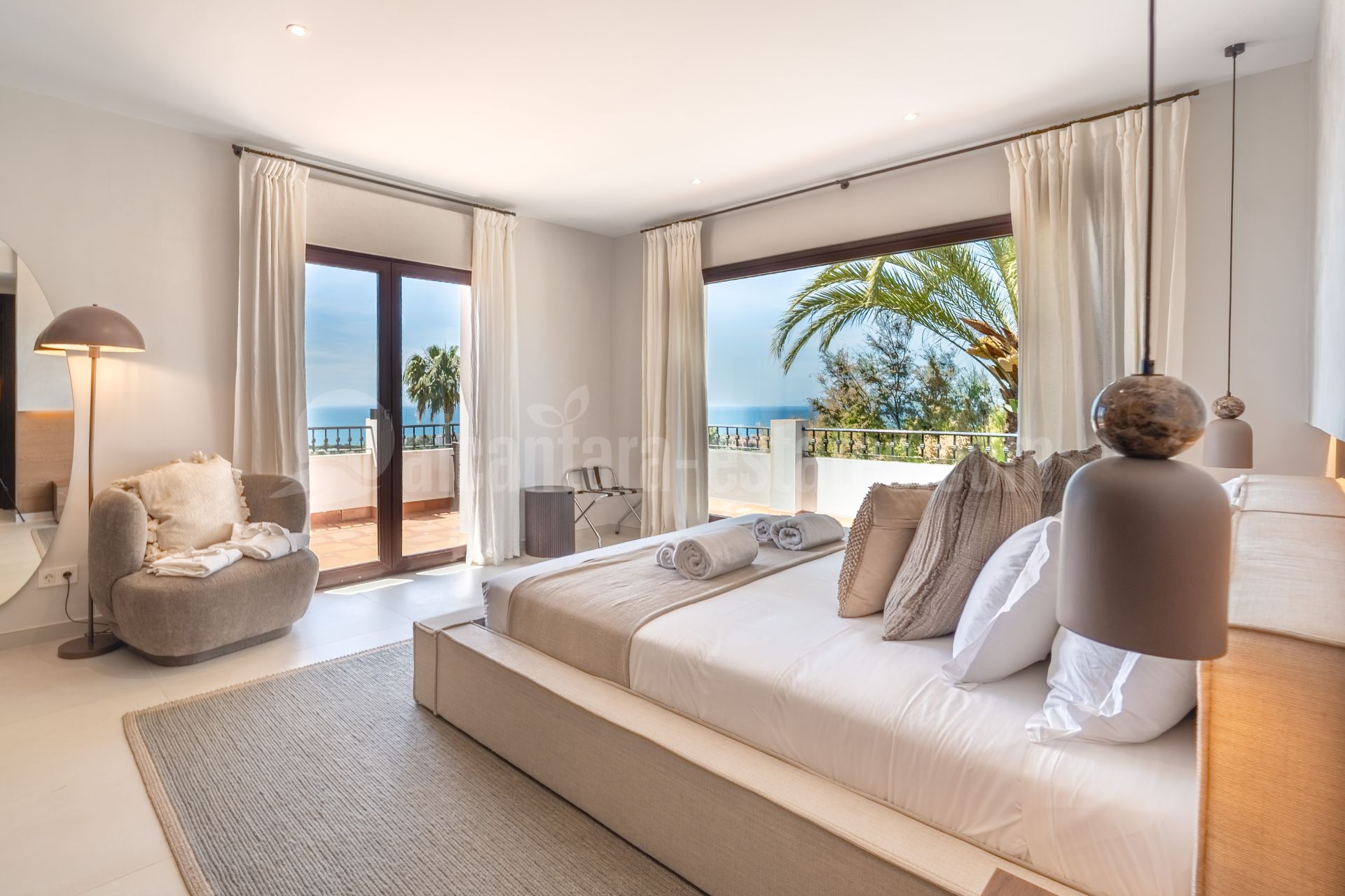 Villa in El Rosario, Marbella