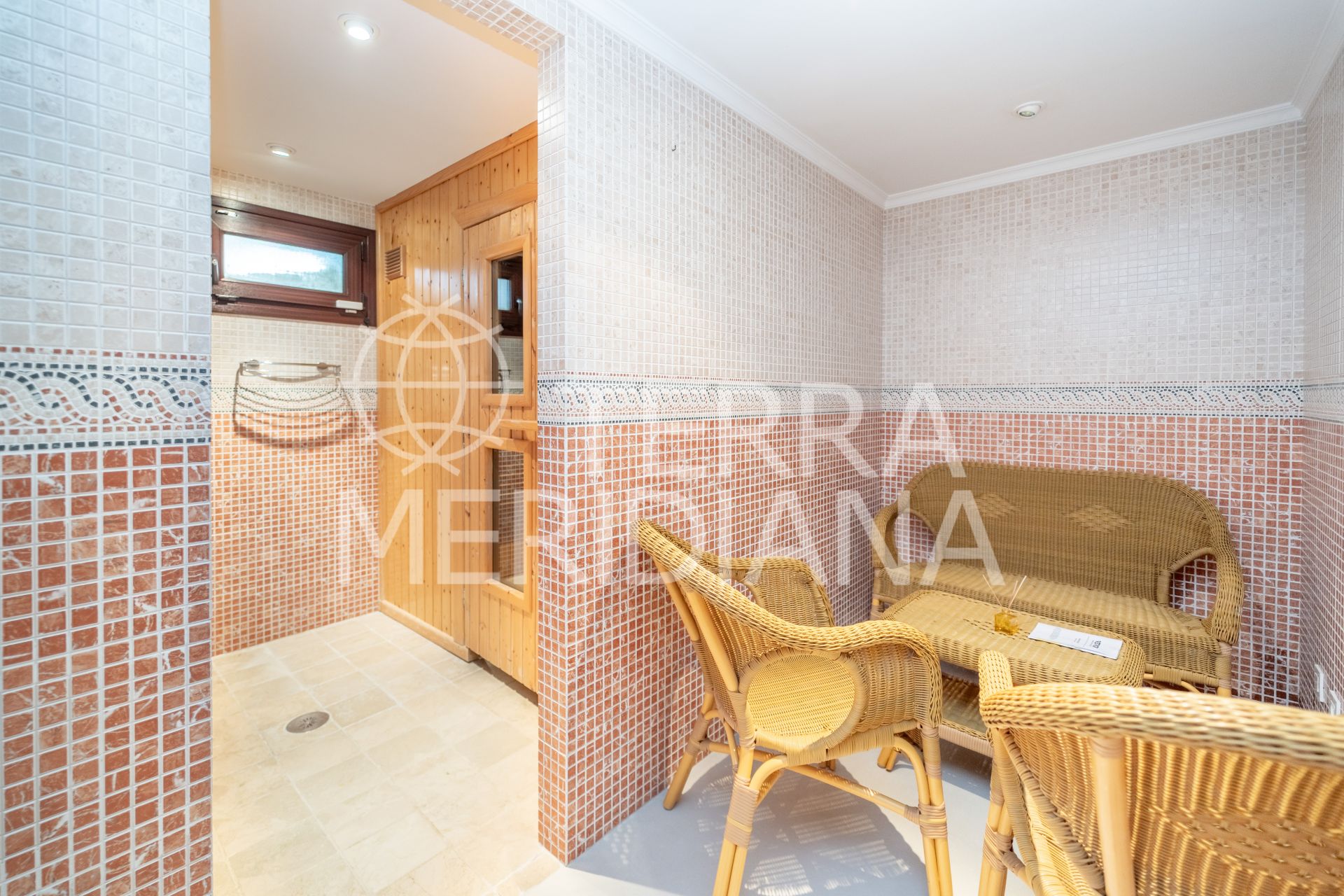 Villa in El Rosario, Marbella