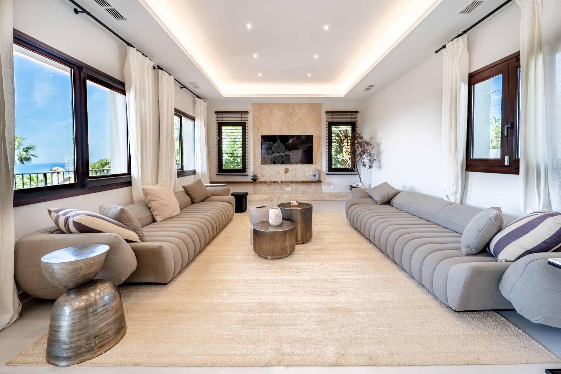Villa in El Rosario, Marbella