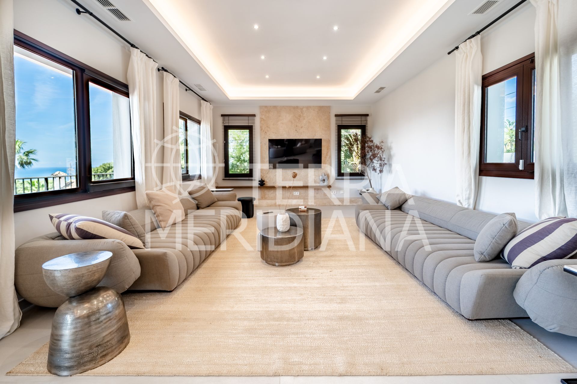 Villa in El Rosario, Marbella
