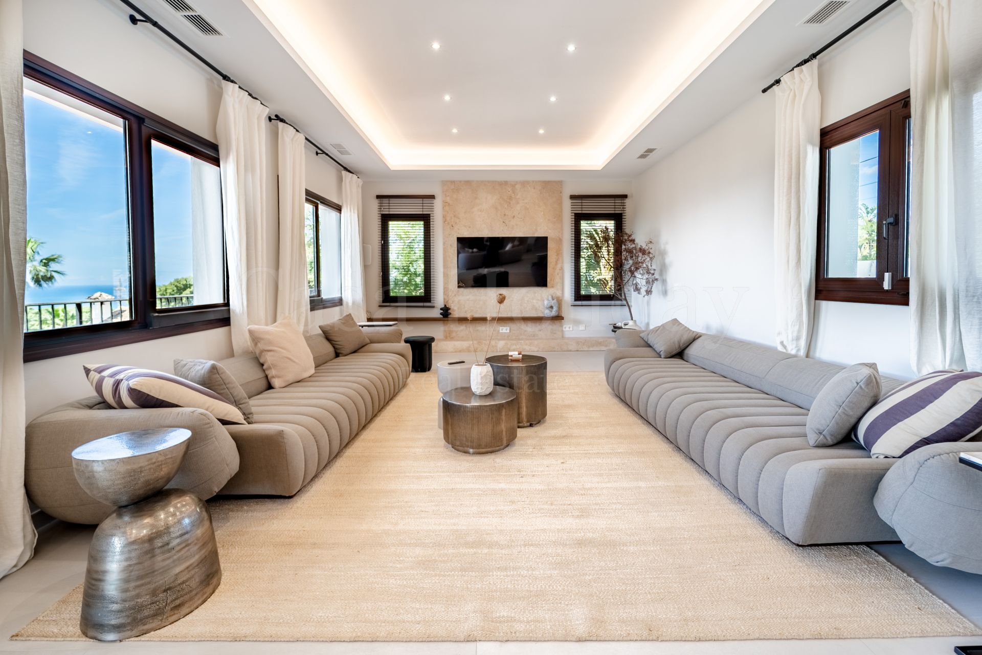 Villa en El Rosario, Marbella