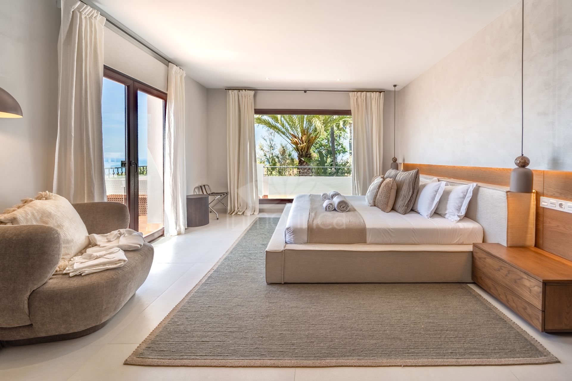 Villa en El Rosario, Marbella