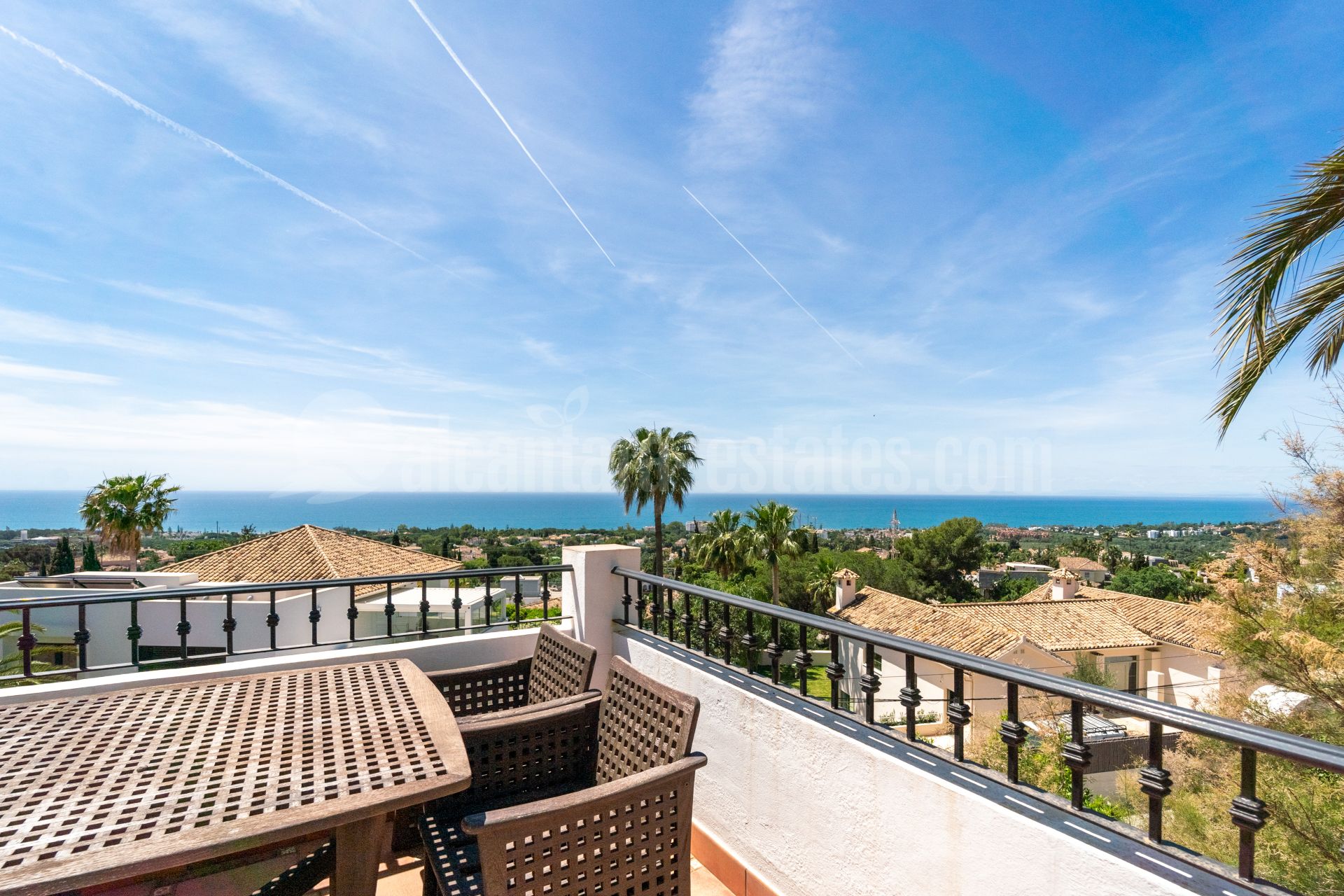 Villa in El Rosario, Marbella