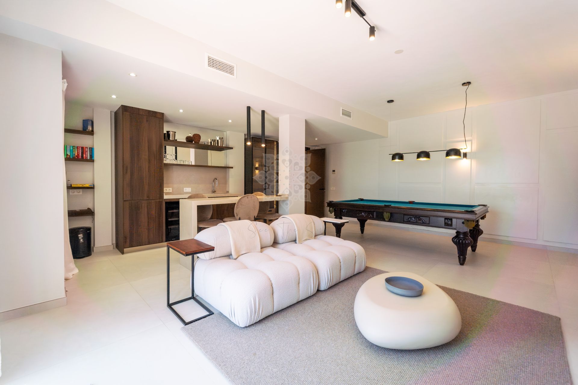 Villa in El Rosario, Marbella
