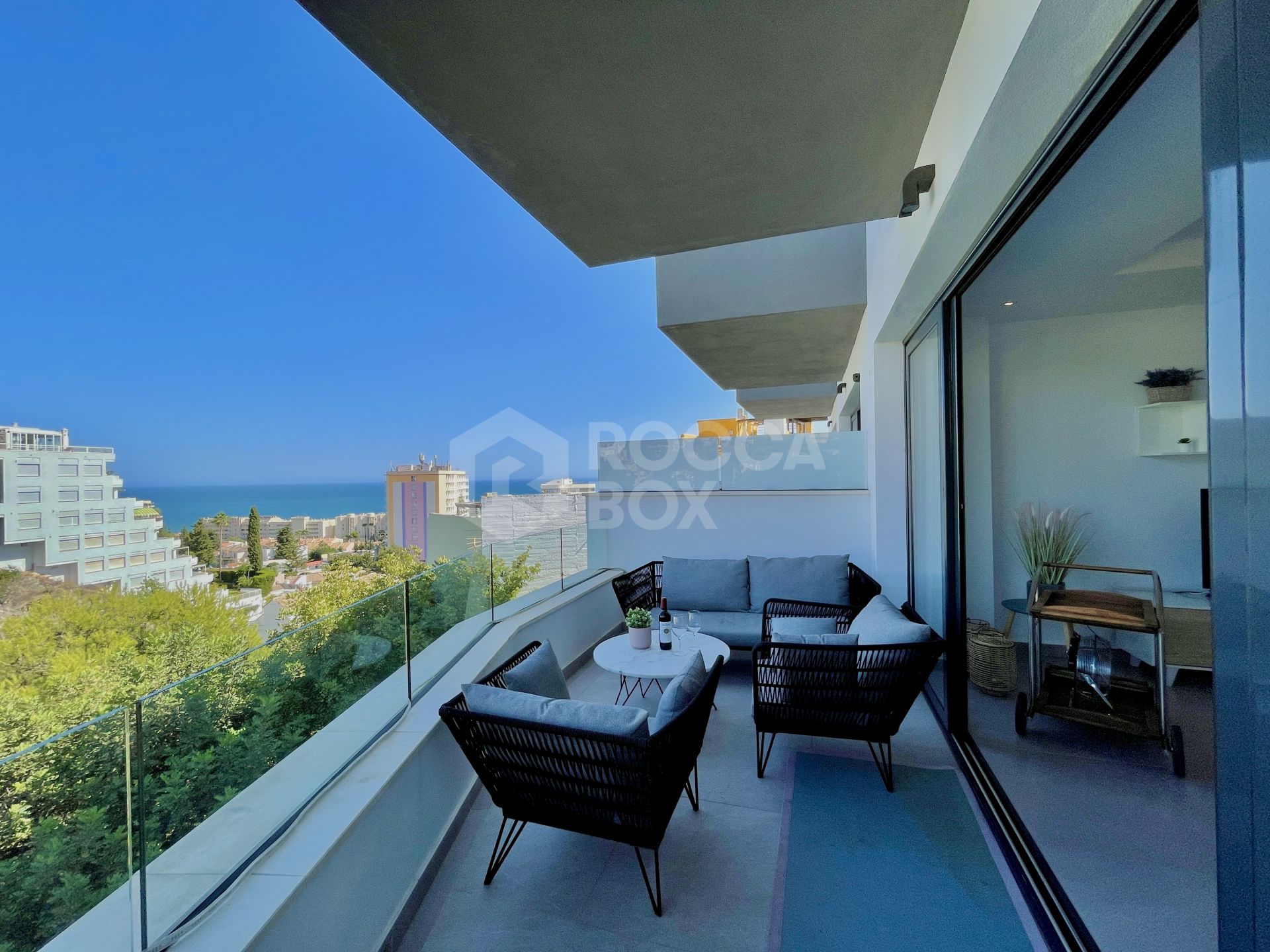 Exquisite Townhouse with Panoramic Views in Torreblanca, Fuengirola