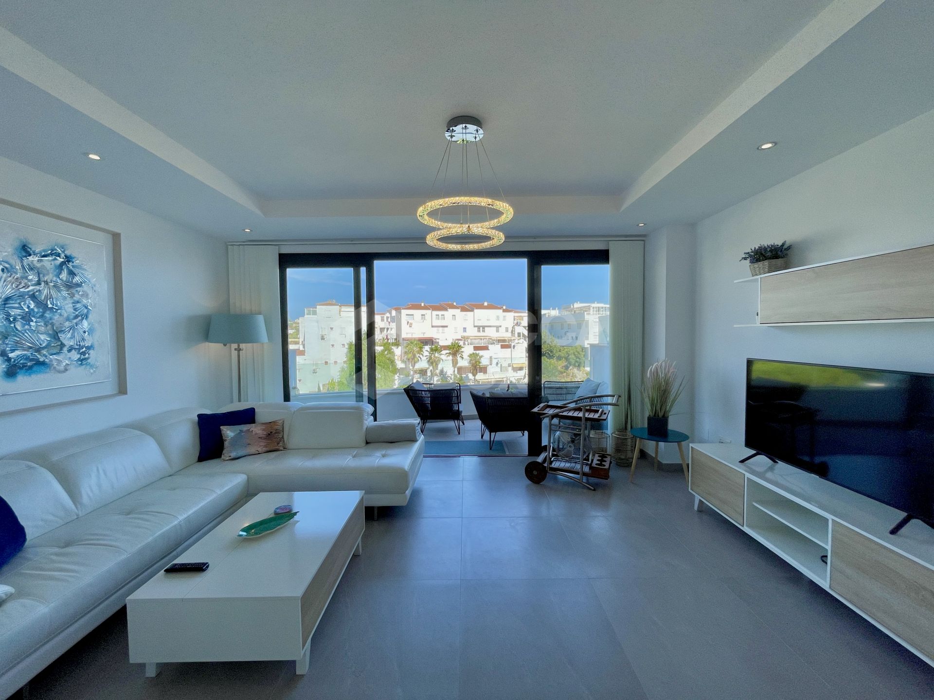 Exquisite Townhouse with Panoramic Views in Torreblanca, Fuengirola