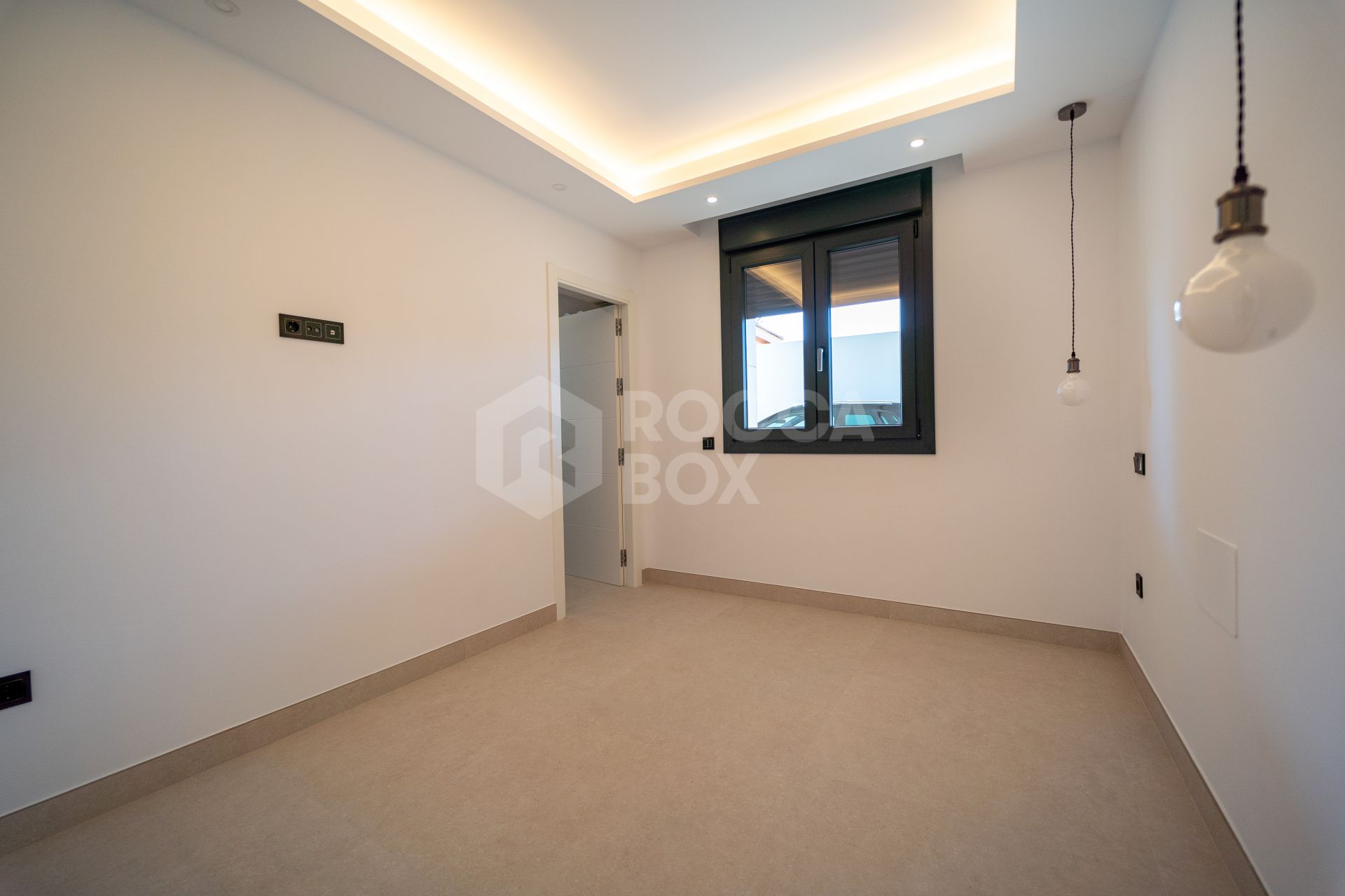 Villa for sale in El Coto, Mijas Costa