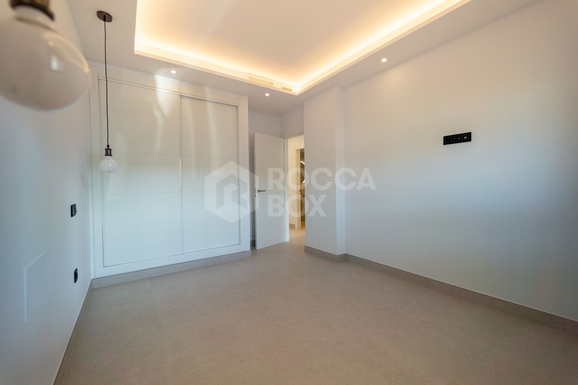 Villa for sale in El Coto, Mijas Costa