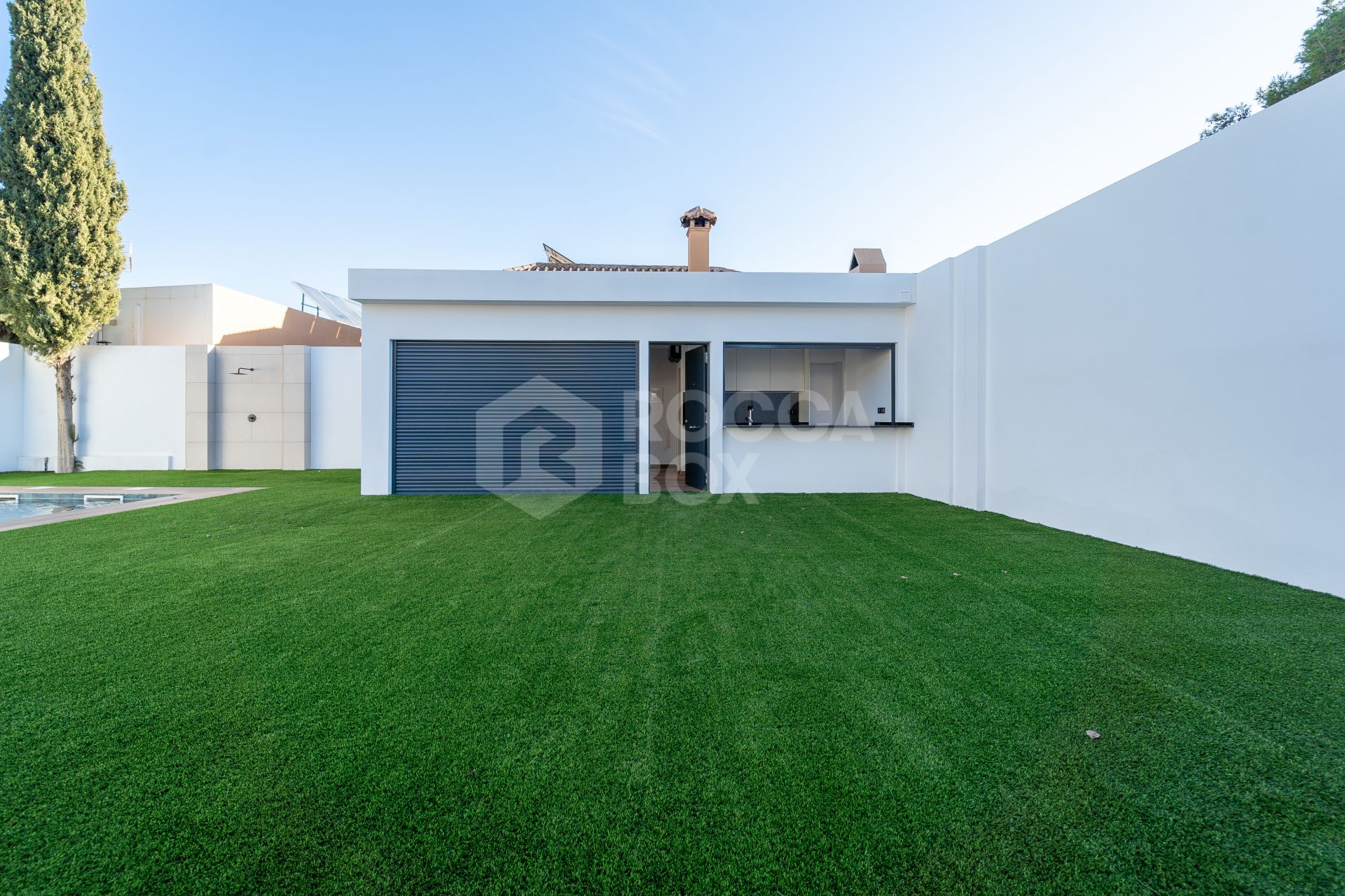 Villa for sale in El Coto, Mijas Costa