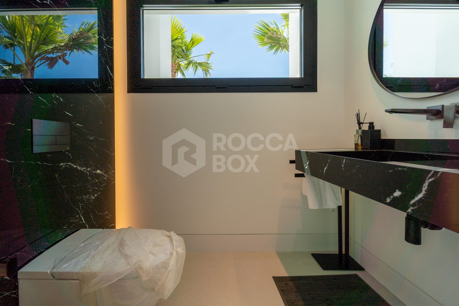 Villa for sale in Nueva Andalucia, Marbella (All)