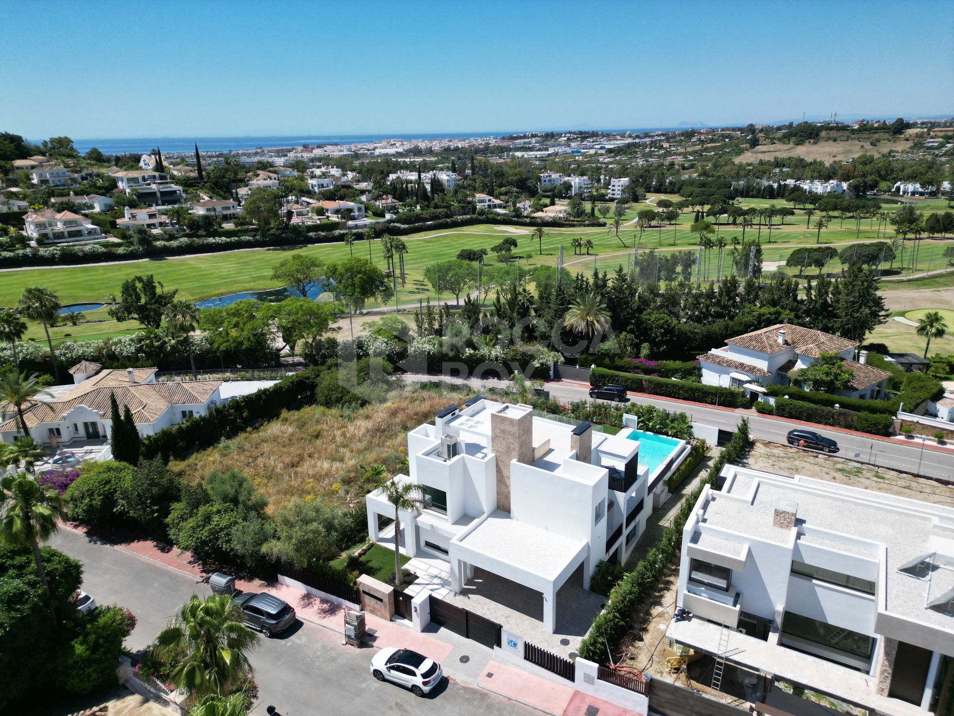 Villa for sale in Nueva Andalucia, Marbella (All)