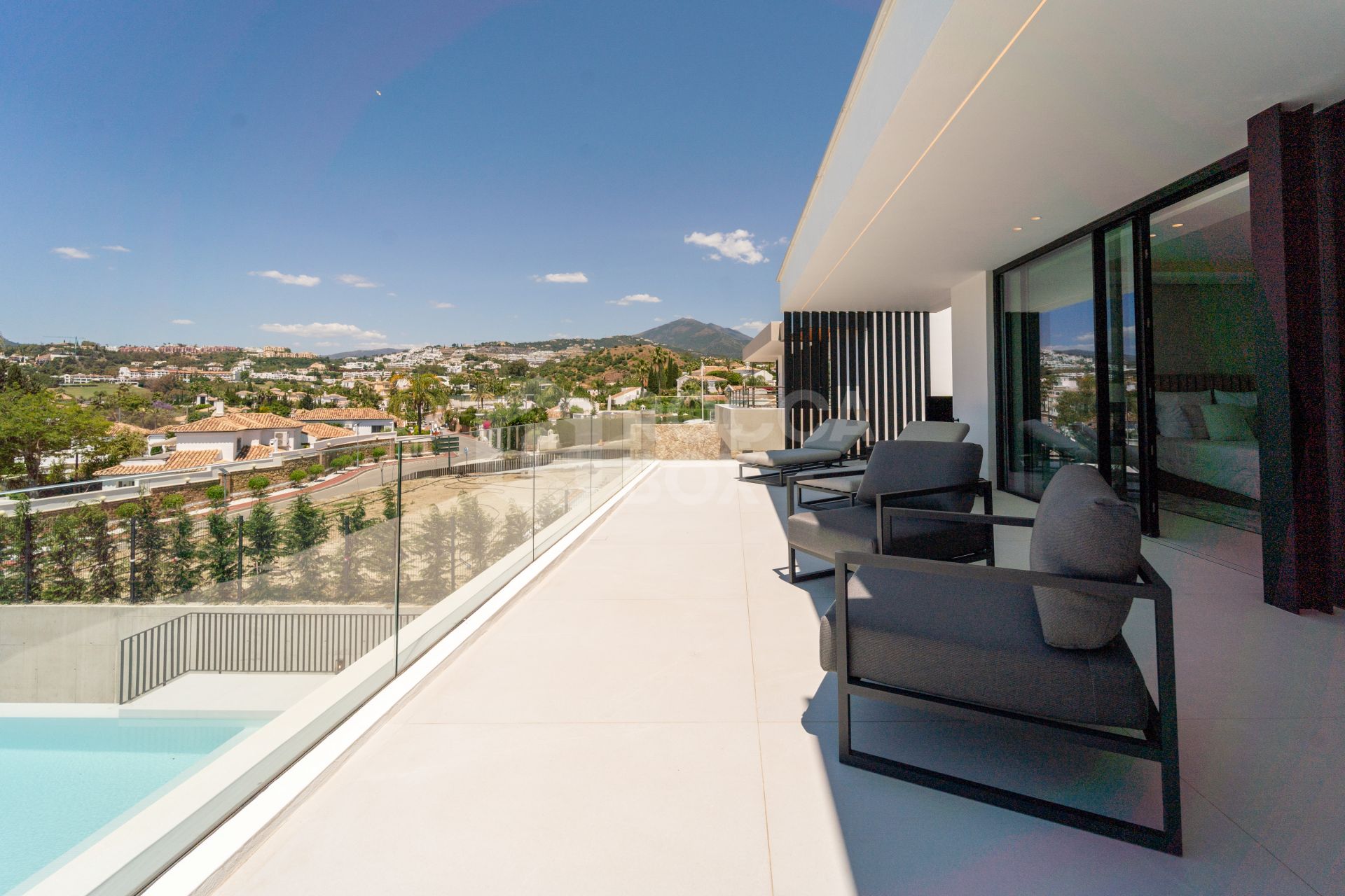 Villa for sale in Nueva Andalucia, Marbella (All)
