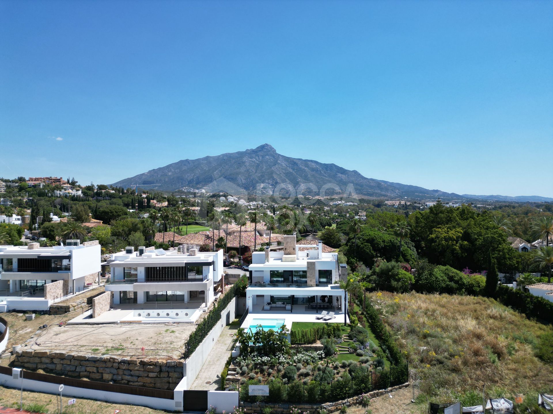 Villa for sale in Nueva Andalucia, Marbella (All)