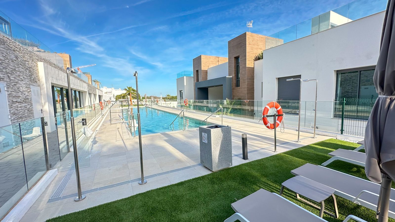 Apartamento Planta Baja en Cabopino, Marbella