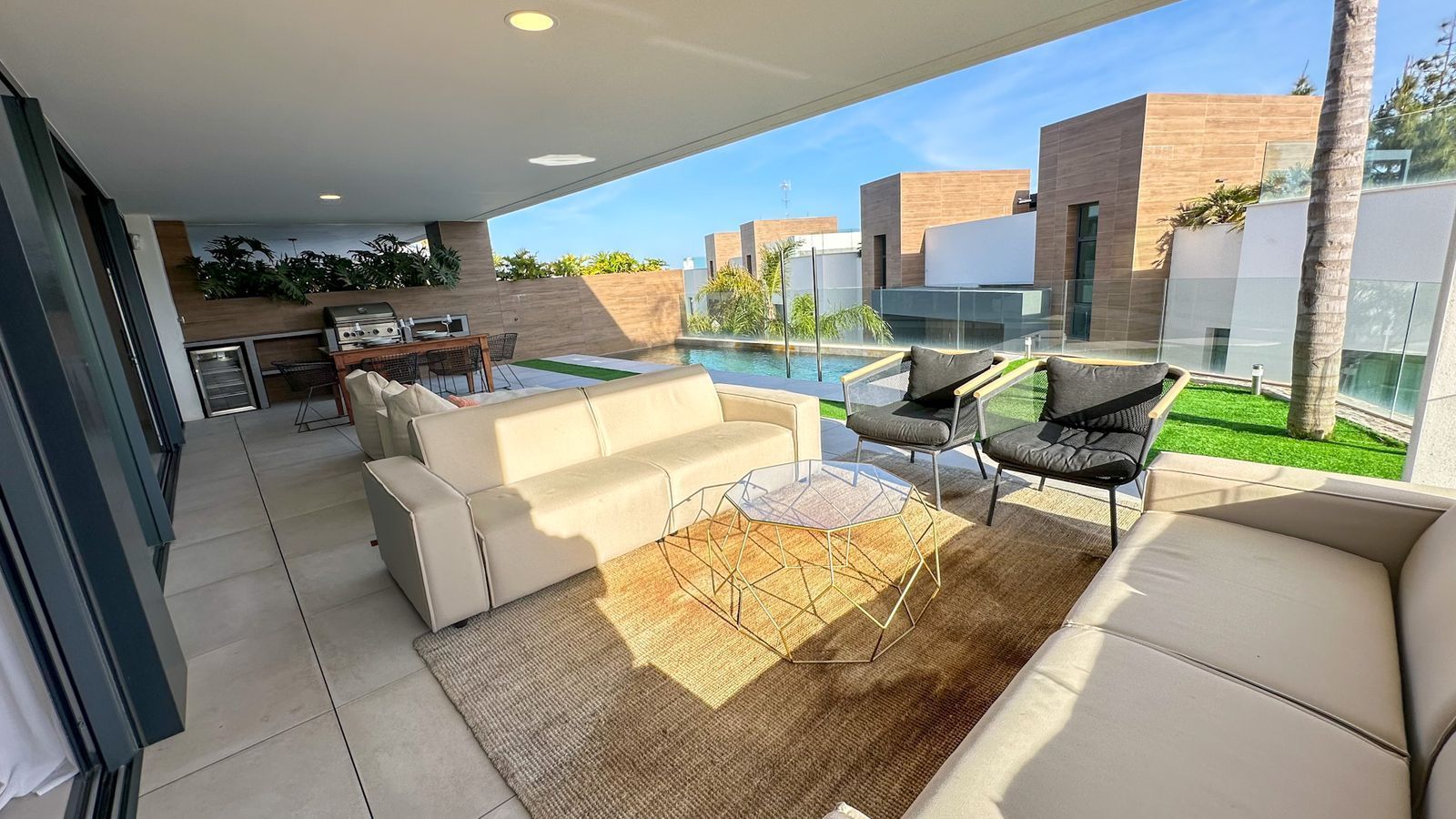 Apartamento Planta Baja en Cabopino, Marbella