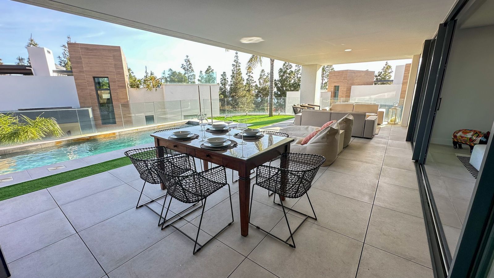 Apartamento Planta Baja en Cabopino, Marbella