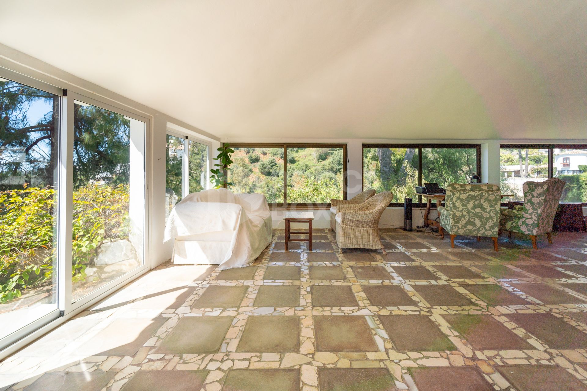 Villa for sale in Mijas