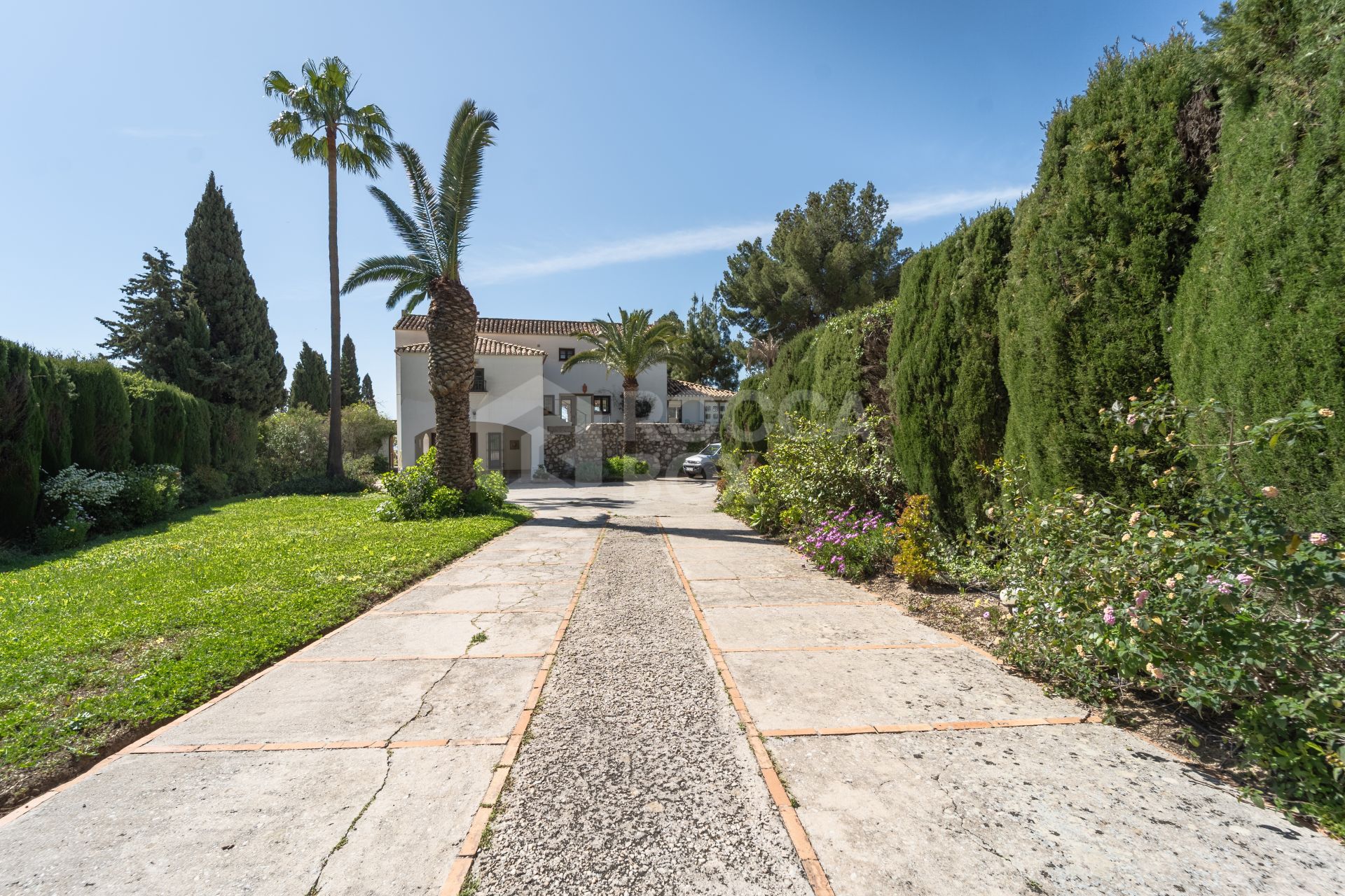 Villa for sale in Mijas