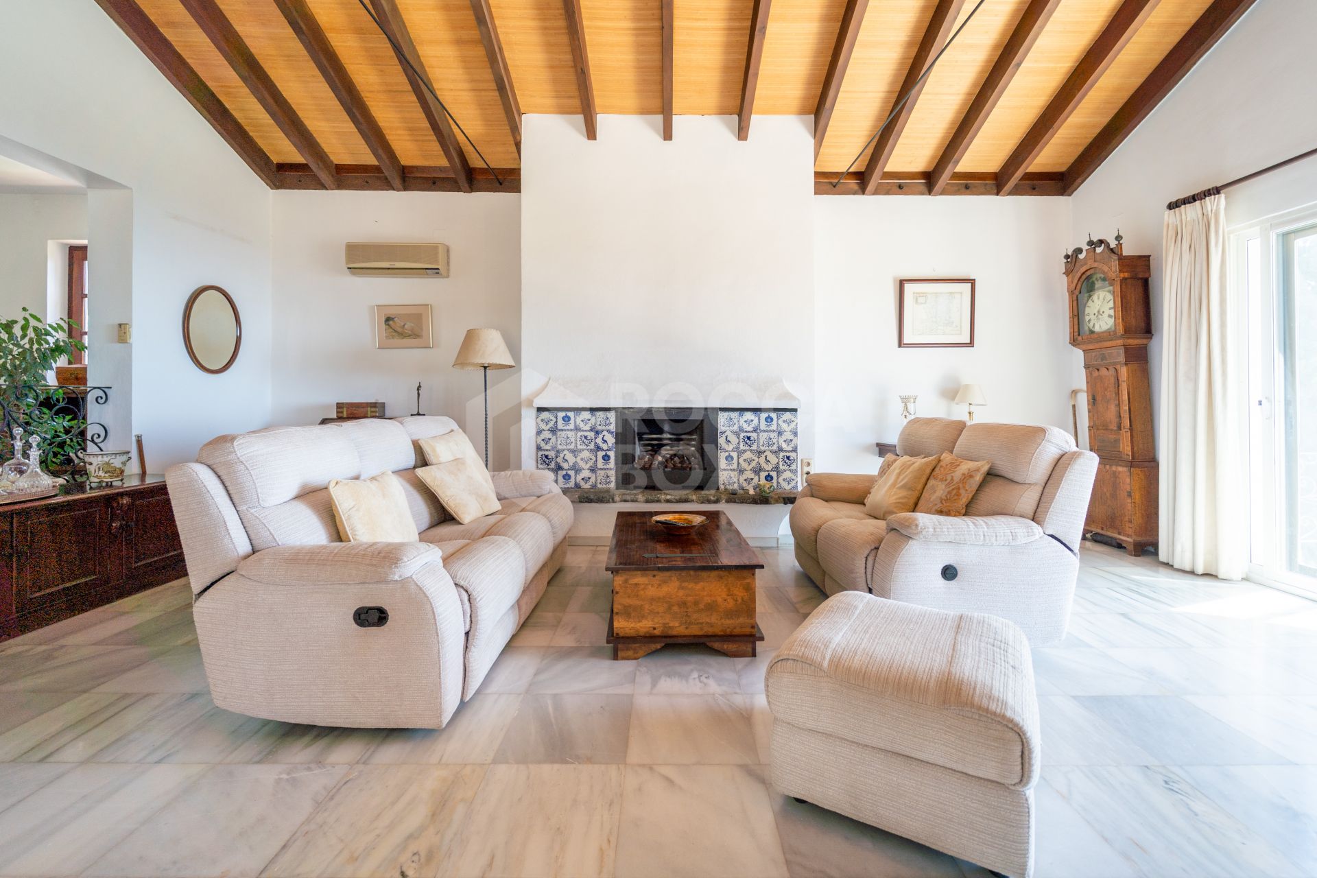 Villa for sale in Mijas