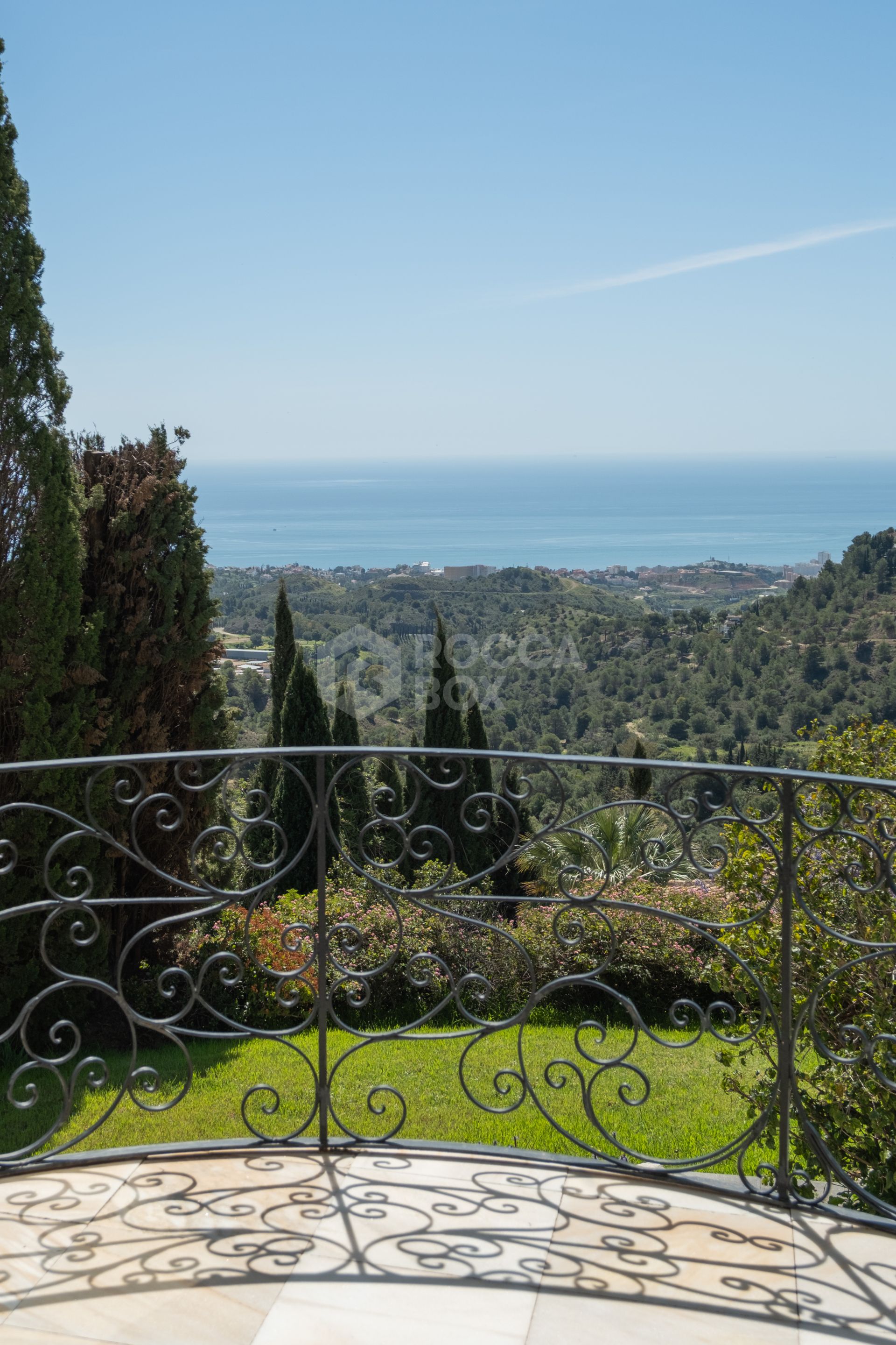 Villa for sale in Mijas
