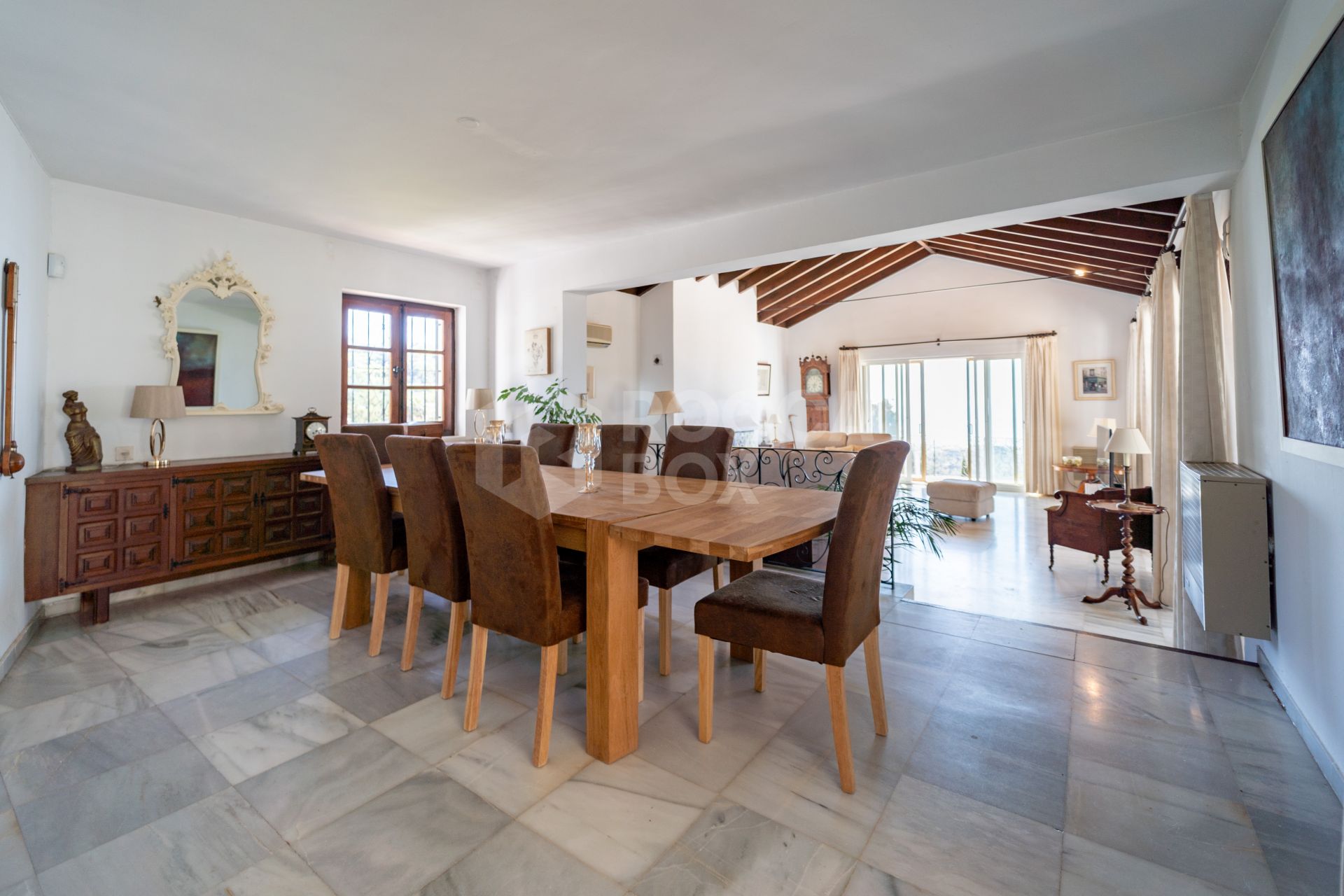 Villa for sale in Mijas