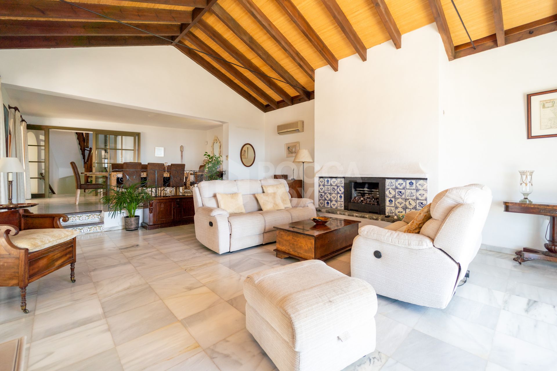 Villa for sale in Mijas