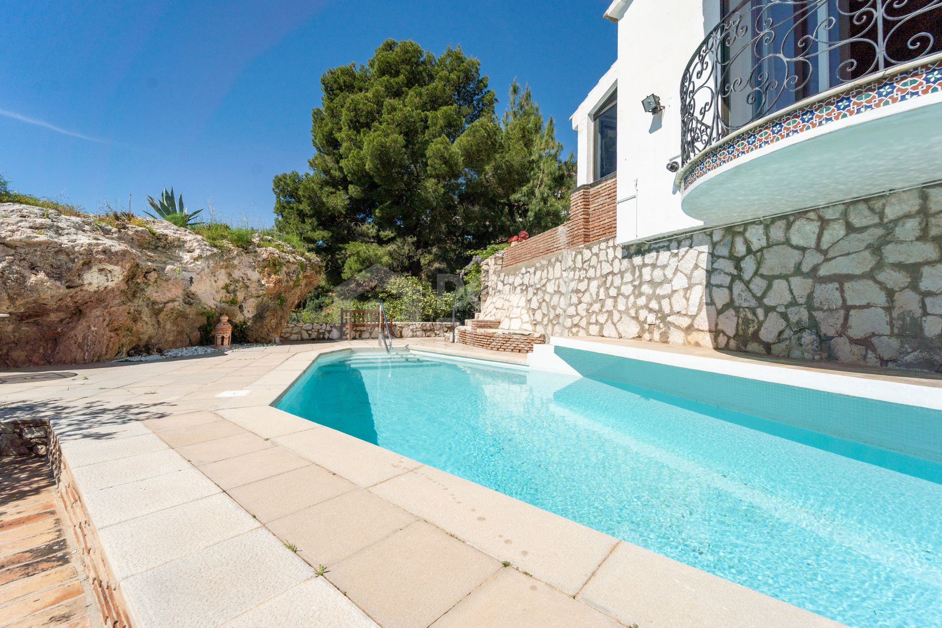 Villa for sale in Mijas