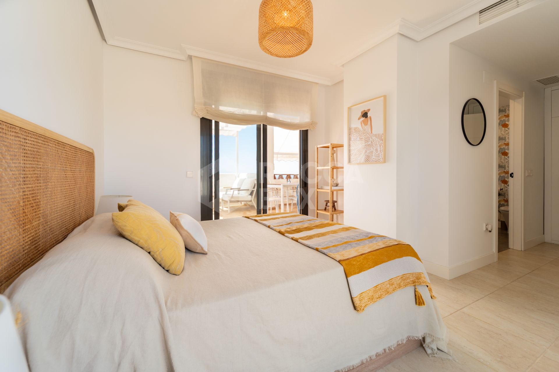 Duplex Penthouse for sale in La Resina Golf, Estepona East