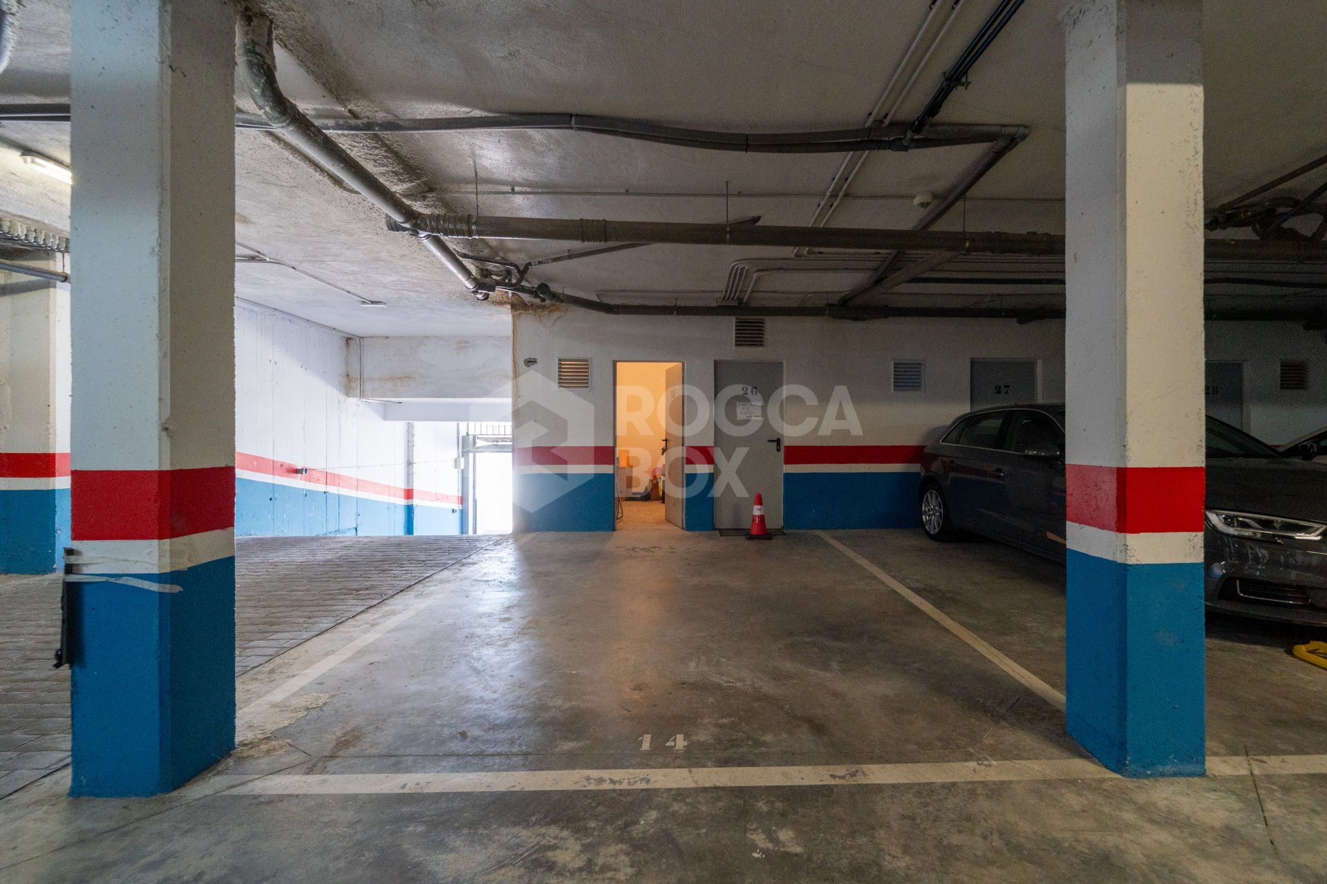 Duplex Penthouse for sale in La Resina Golf, Estepona East