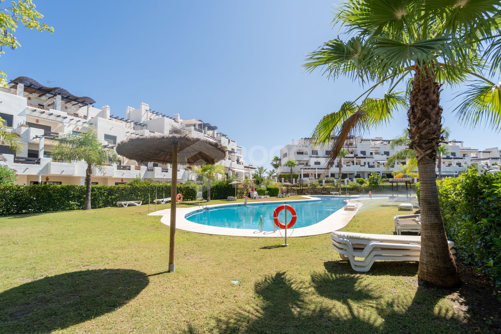 Duplex Penthouse for sale in La Resina Golf, Estepona East