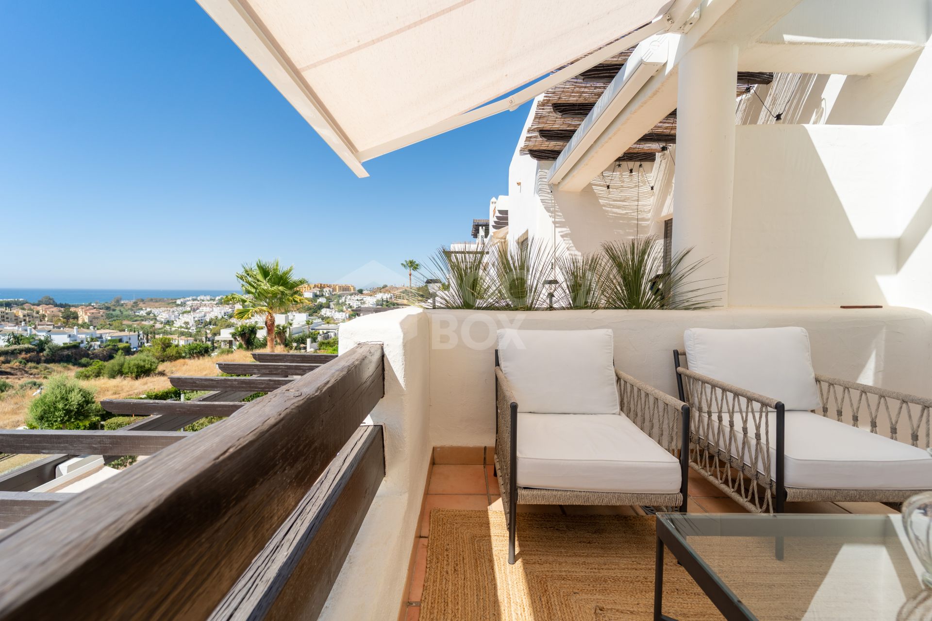 Duplex Penthouse for sale in La Resina Golf, Estepona East
