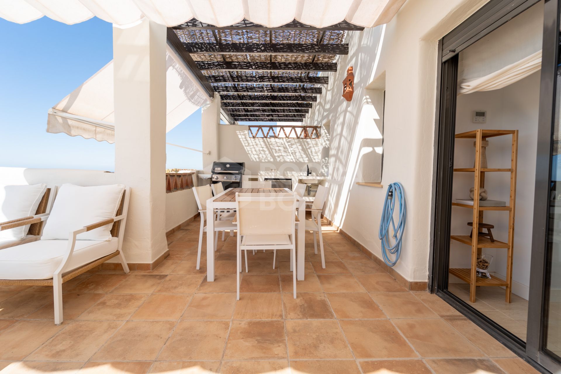 Duplex Penthouse for sale in La Resina Golf, Estepona East