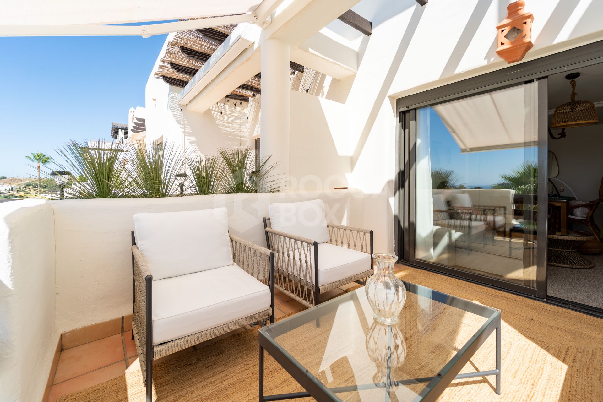Duplex Penthouse for sale in La Resina Golf, Estepona East