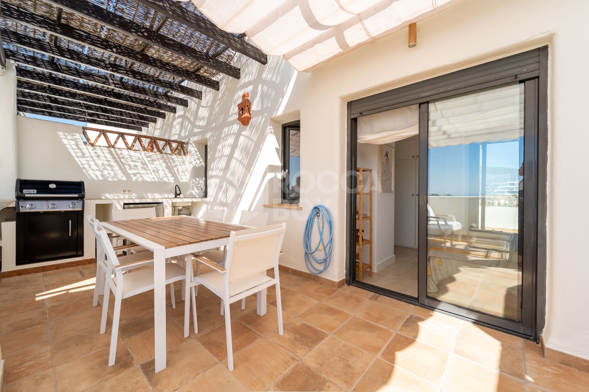 Duplex Penthouse for sale in La Resina Golf, Estepona East