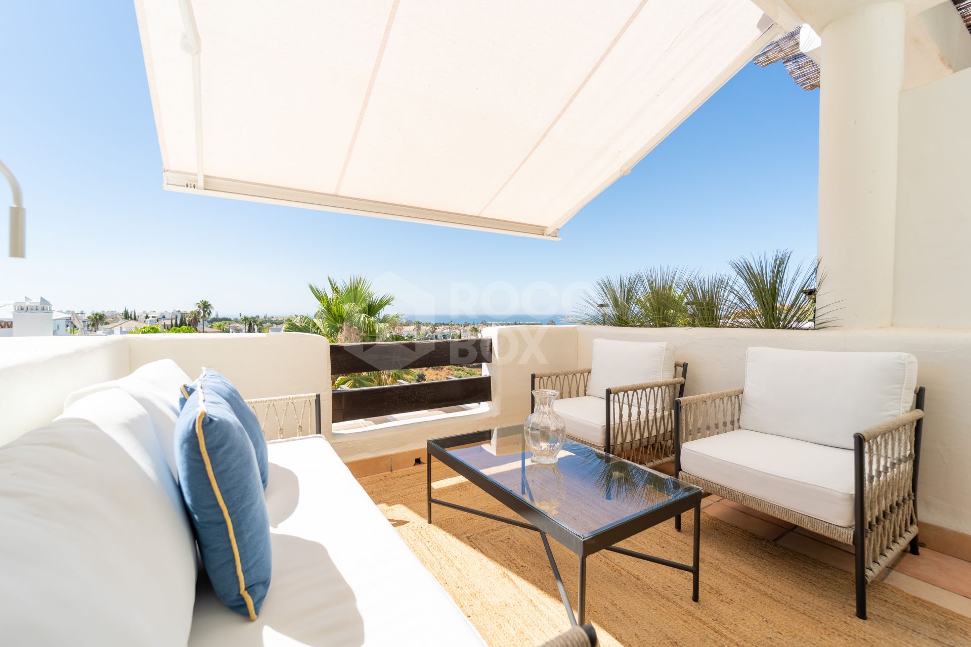 Duplex Penthouse for sale in La Resina Golf, Estepona East