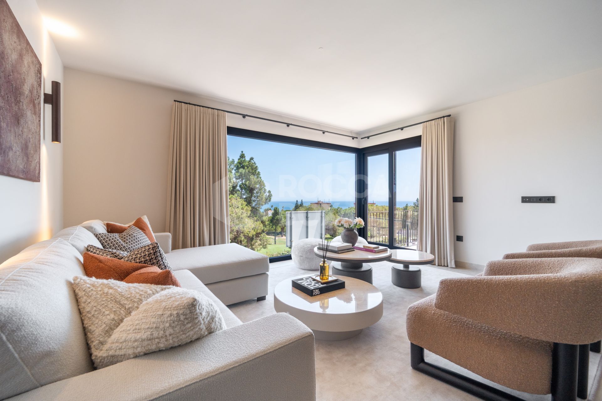 Fully Renovated Luxury Villa ideally located within a short walk to La Cala centre , Beach & Golf