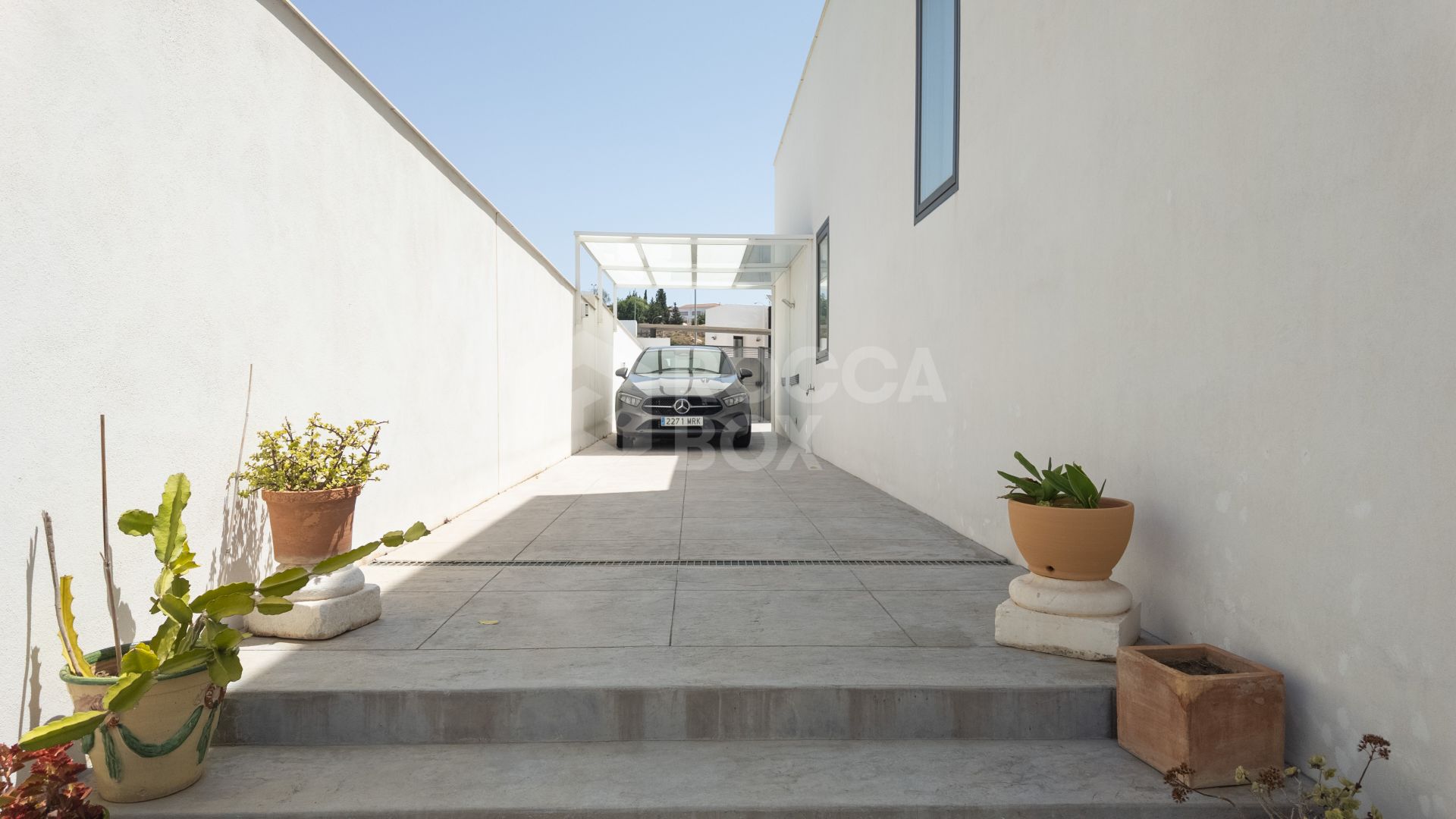 Exquisite Luxury Villa with Panoramic Sea and Mountain Views in Pedregalejo, Malaga