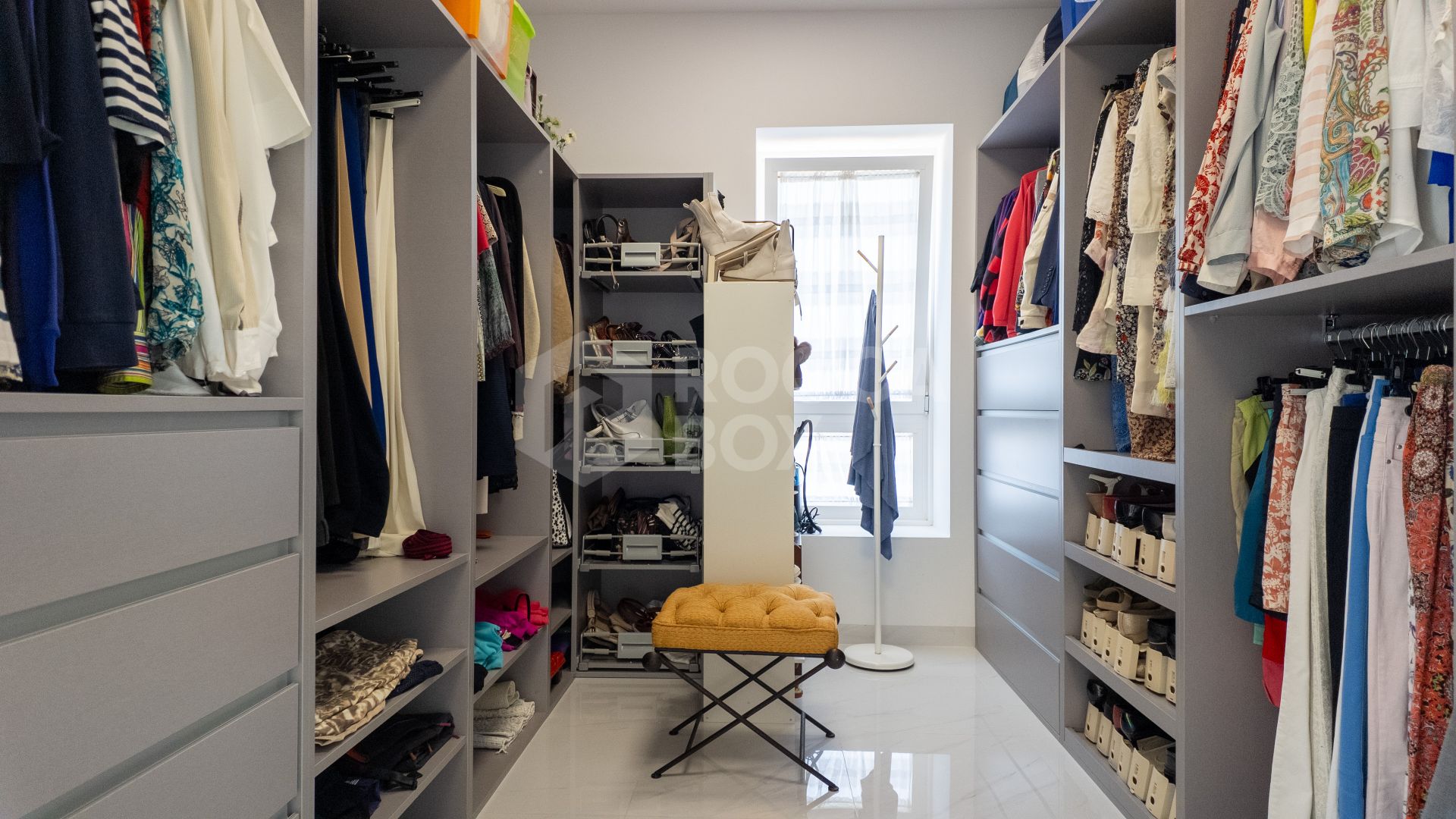 Exquisite Luxury Villa with Panoramic Sea and Mountain Views in Pedregalejo, Malaga