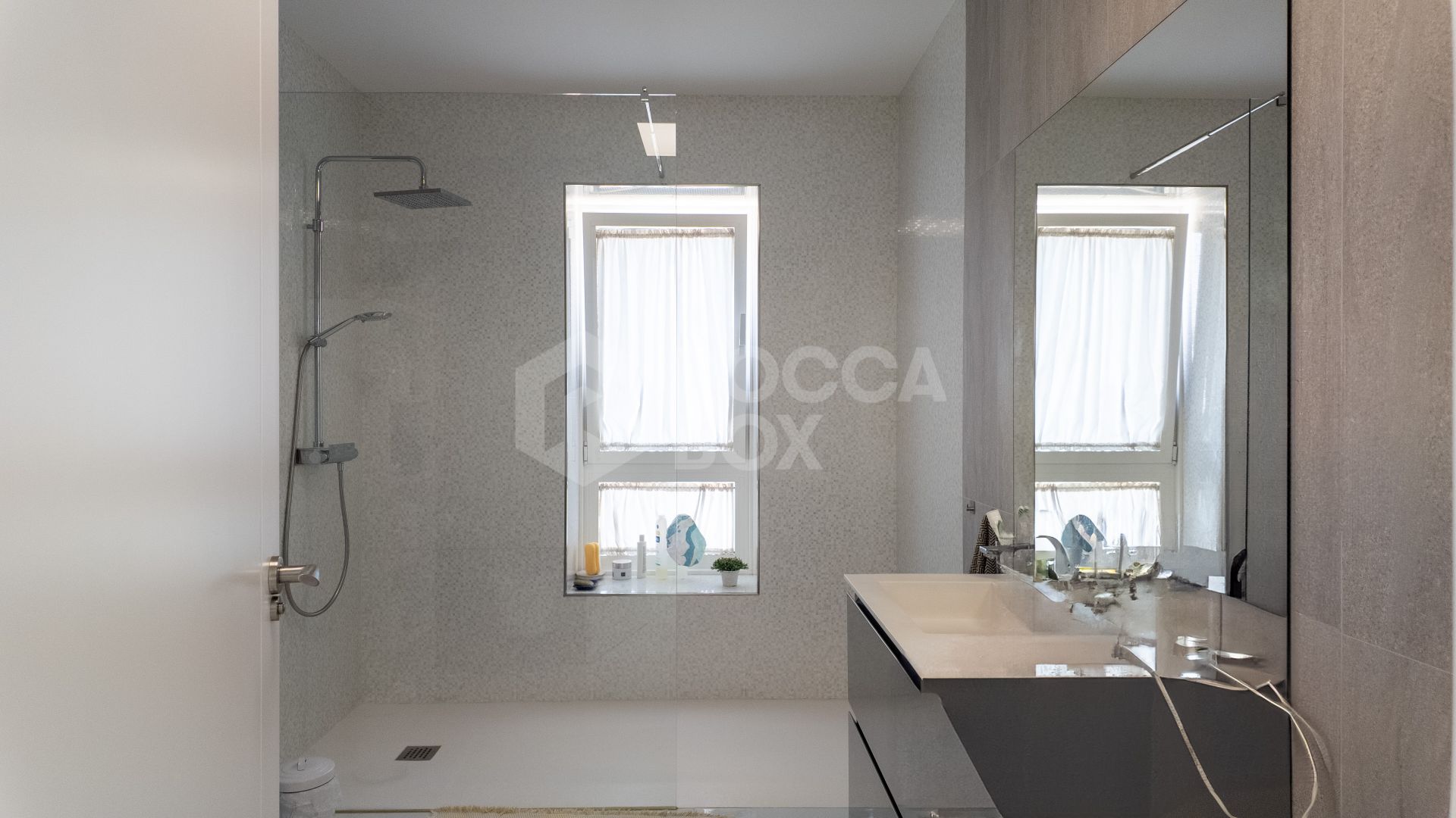 Exquisite Luxury Villa with Panoramic Sea and Mountain Views in Pedregalejo, Malaga