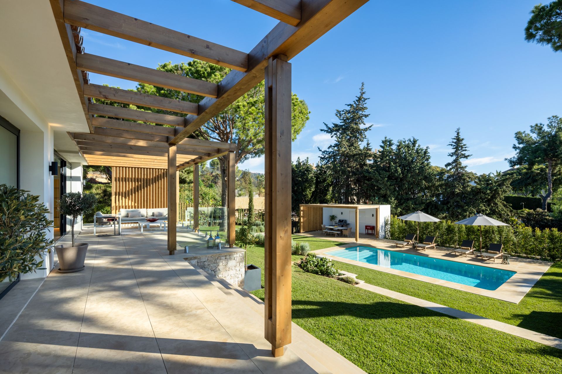 Villa in Elviria, Marbella