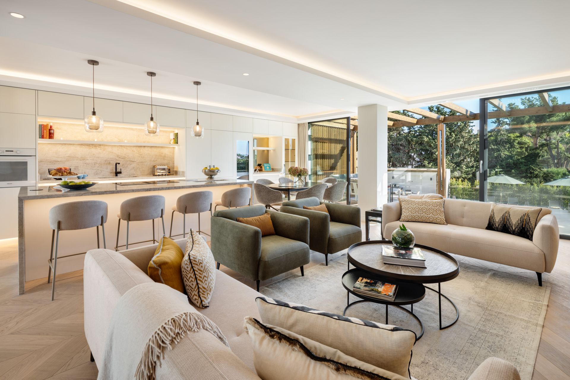 Villa in Elviria, Marbella