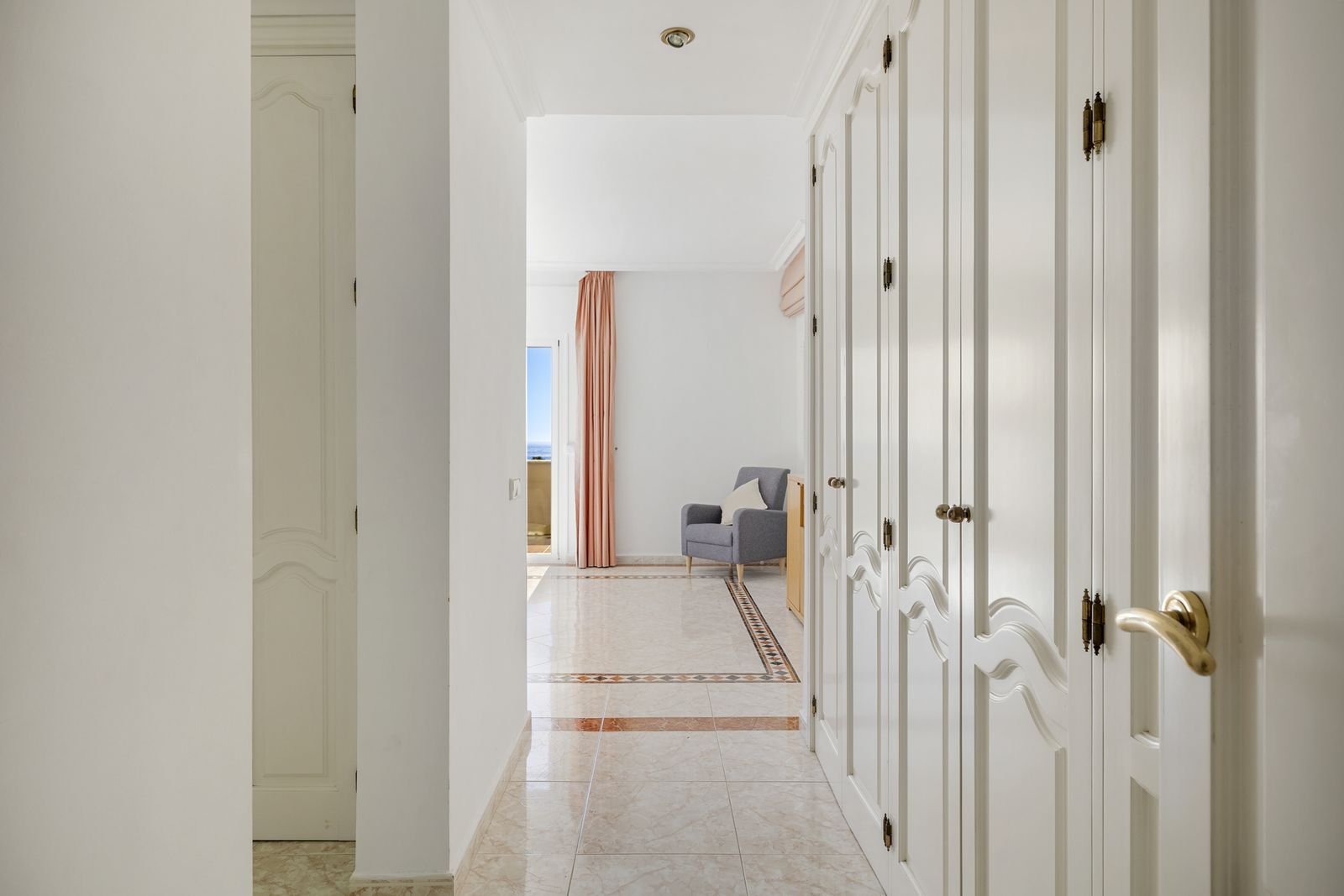 Villa en Hacienda las Chapas, Marbella