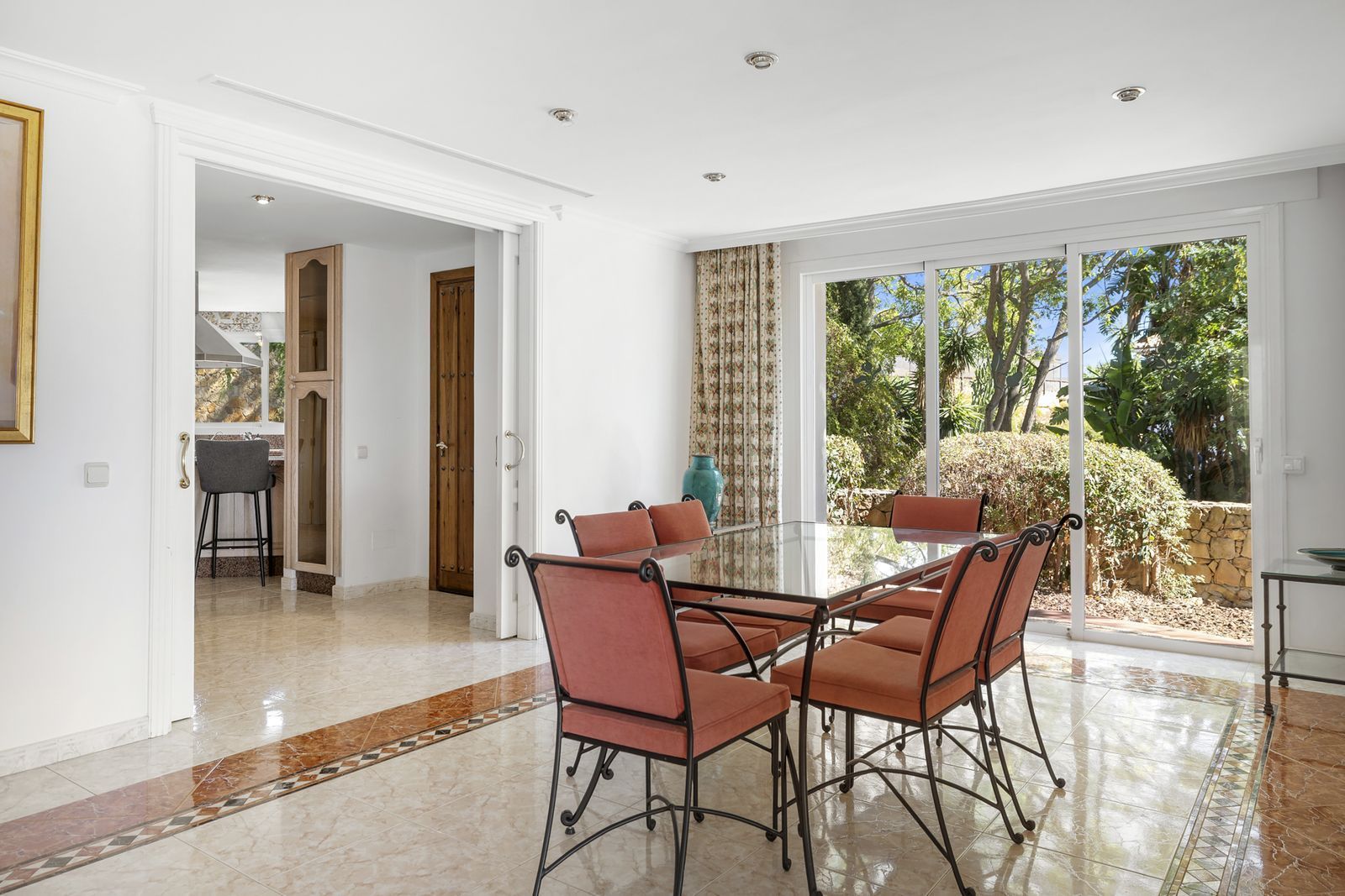 Villa en Hacienda las Chapas, Marbella