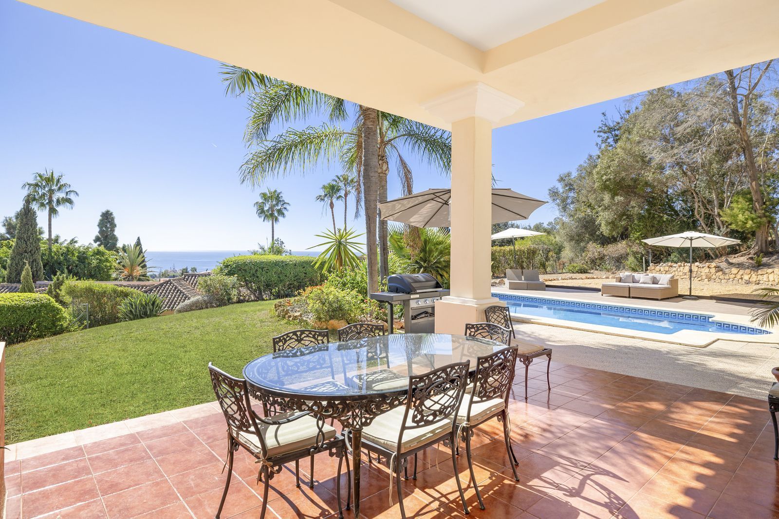 Villa en Hacienda las Chapas, Marbella