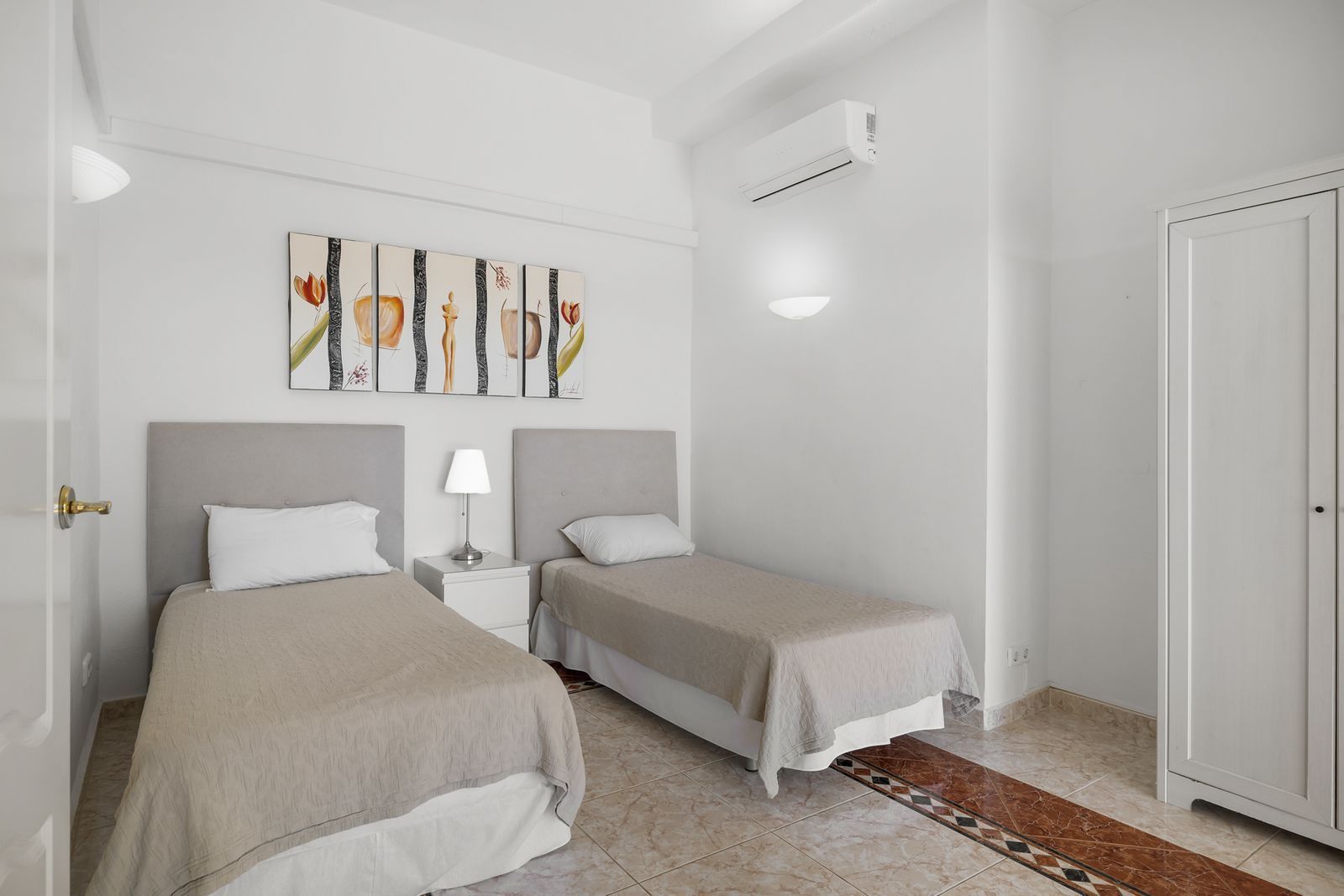 Villa en Hacienda las Chapas, Marbella