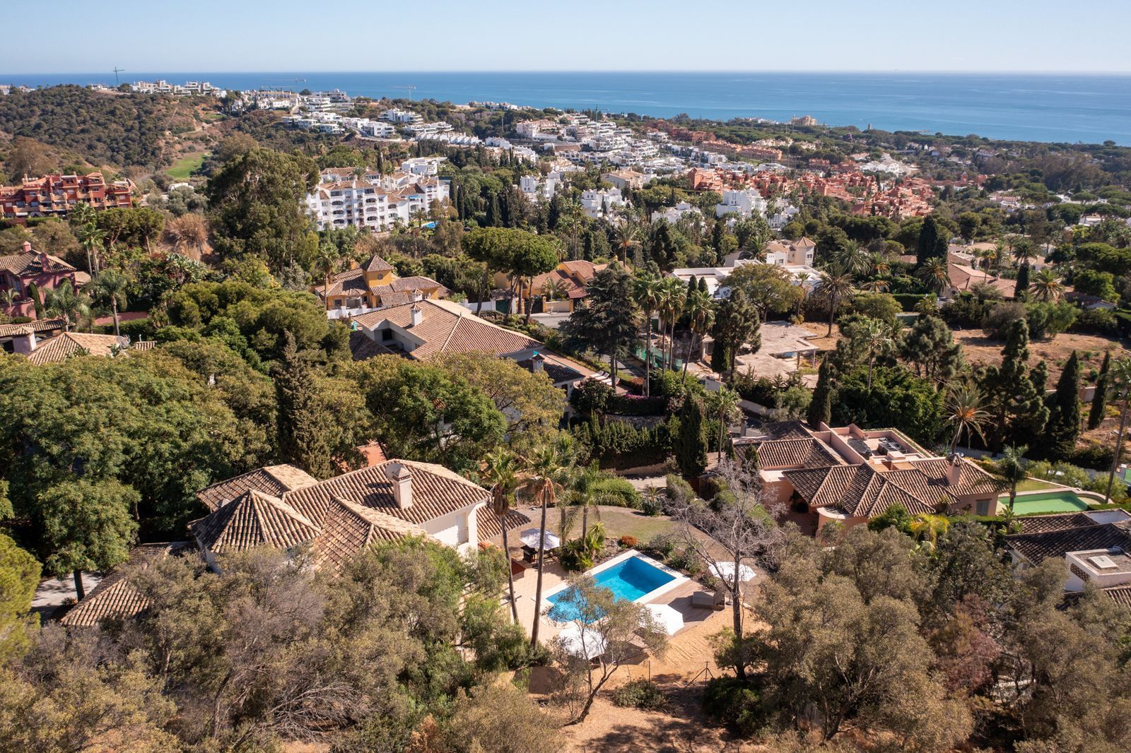 Villa en Hacienda las Chapas, Marbella