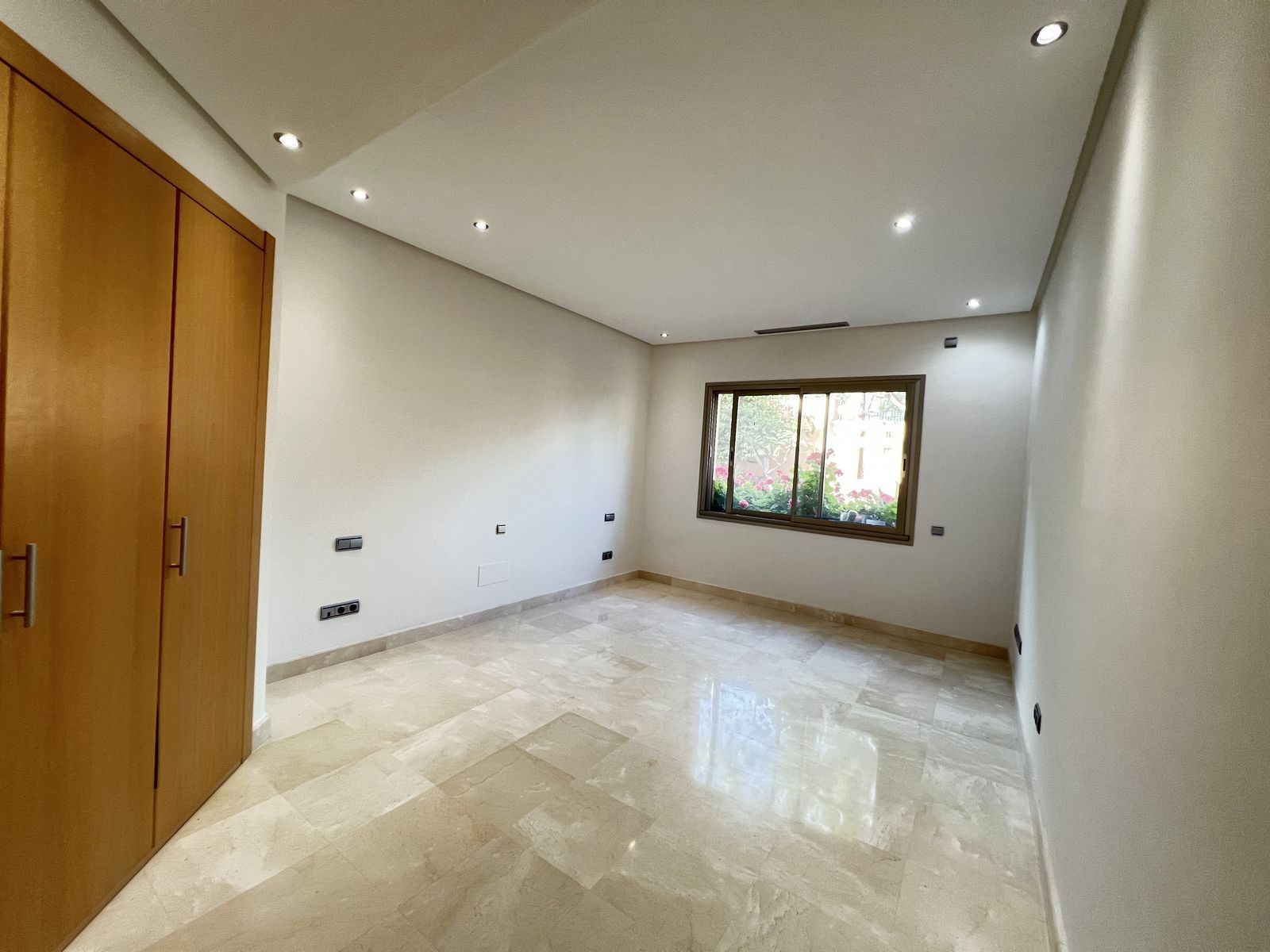 Apartamento Planta Baja en Sierra Blanca, Marbella