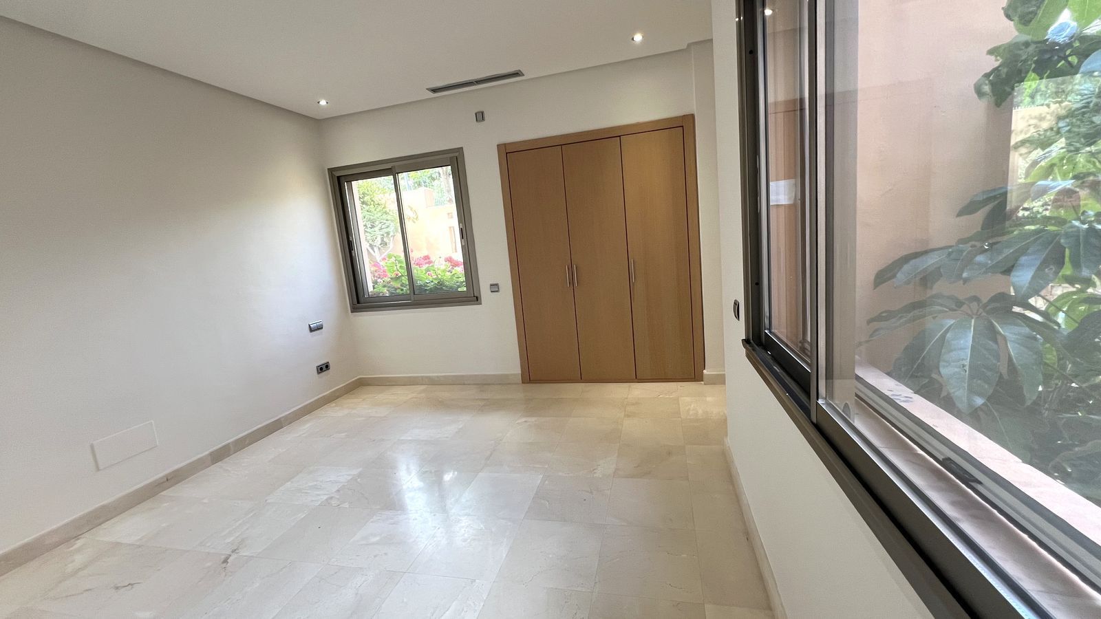 Apartamento Planta Baja en Sierra Blanca, Marbella